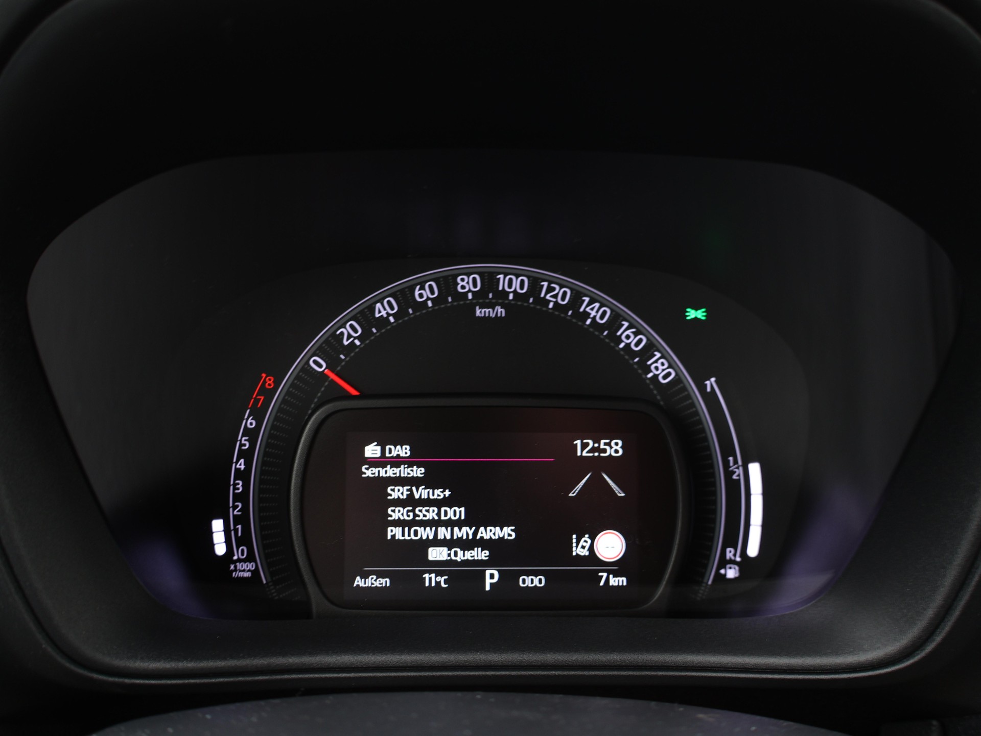 TOYOTA Aygo X 1.0 VVT-i Trend-image-9