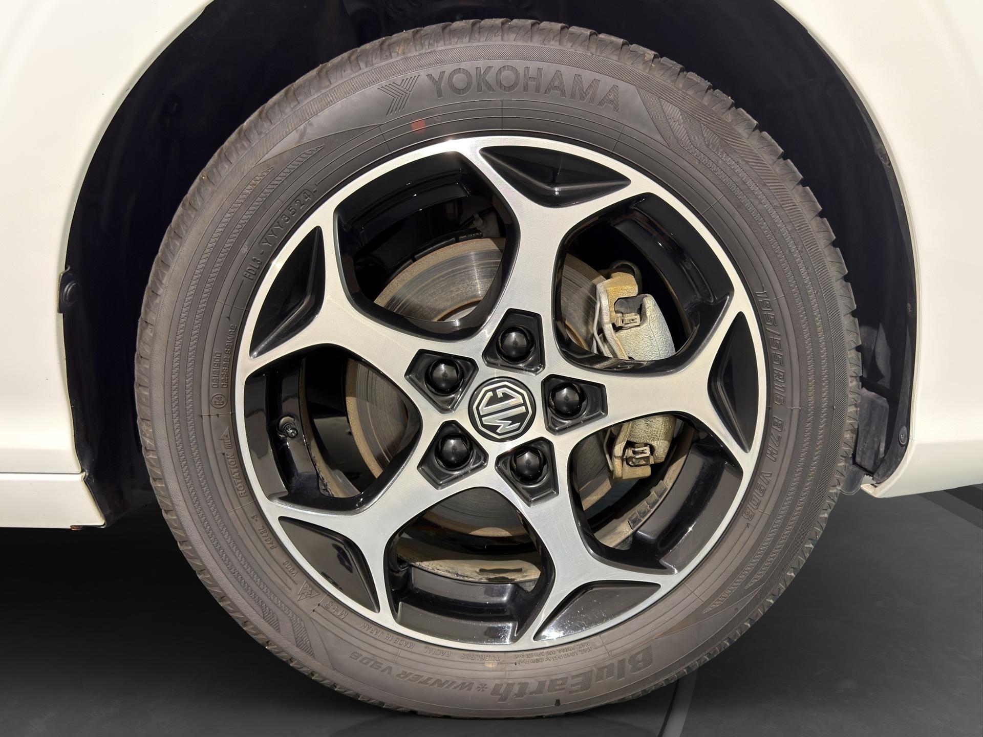 MG 3 1.5 Hybrid Luxury Aut.-image-15