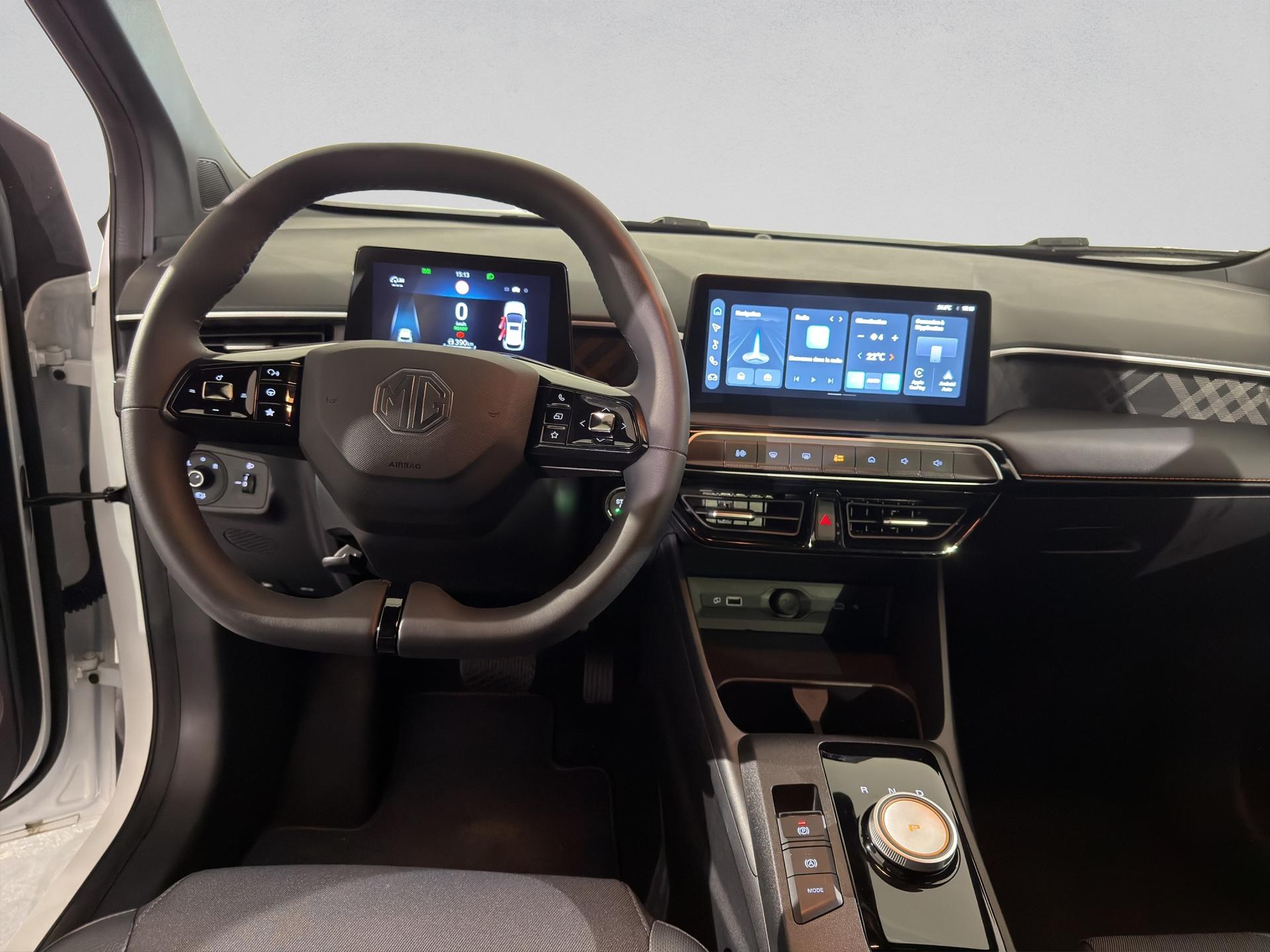 MG 3 1.5 Hybrid Luxury Aut.-image-13