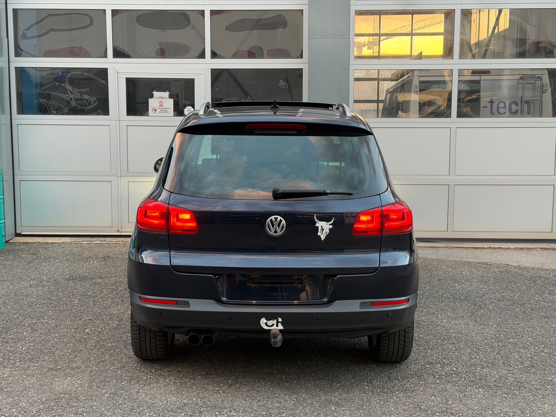 VW Tiguan 2.0 TDI BlueMotion Track&Style 4Motion DSG-image-3