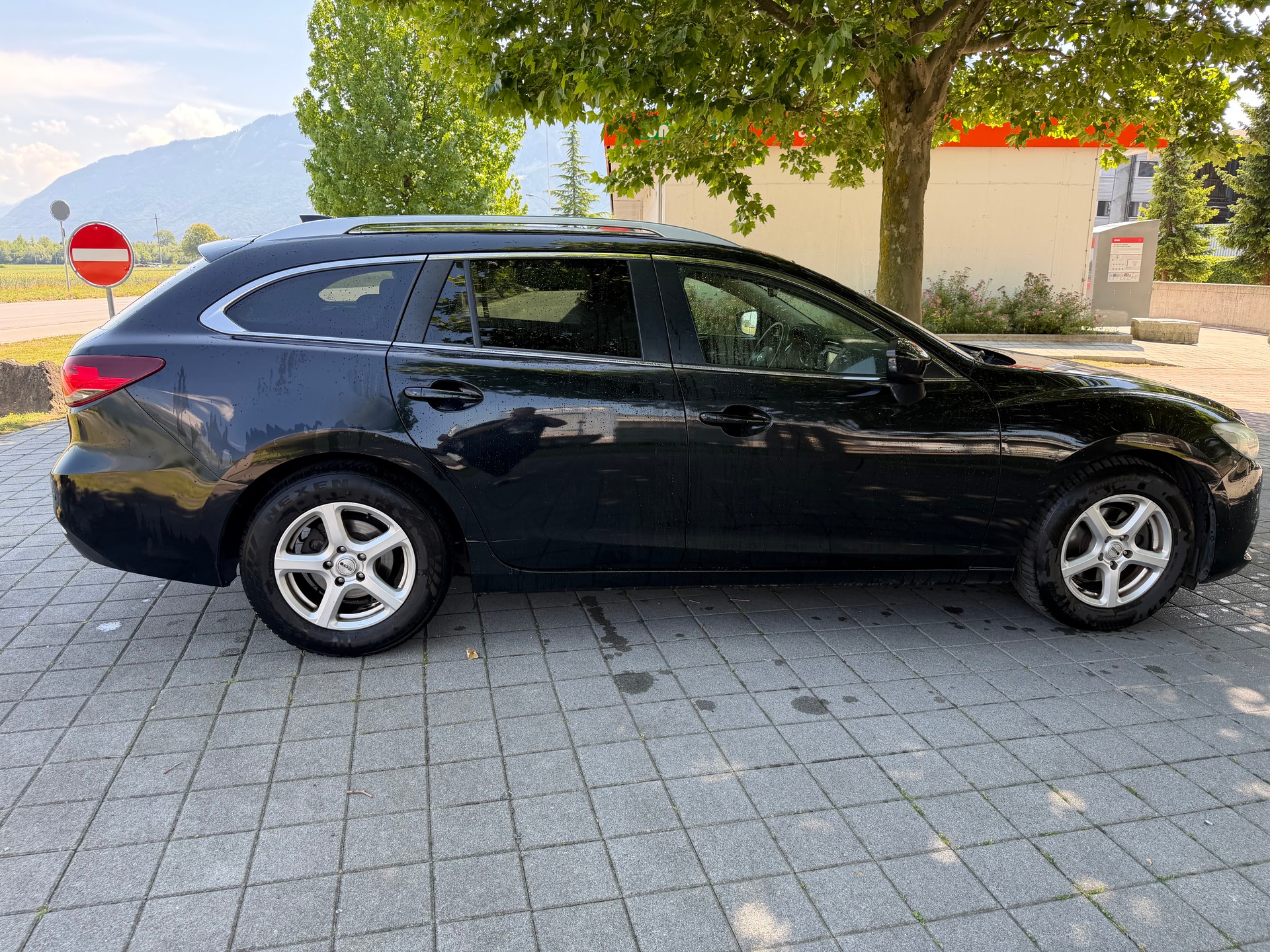MAZDA 6 Sportwagon 2.2 D 16V HP Revolution-image-6