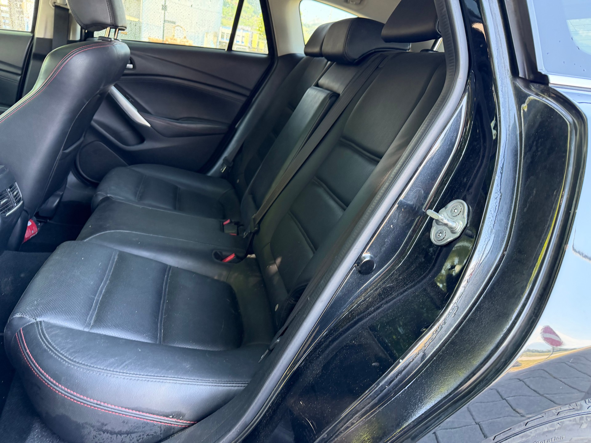 MAZDA 6 Sportwagon 2.2 D 16V HP Revolution-image-12