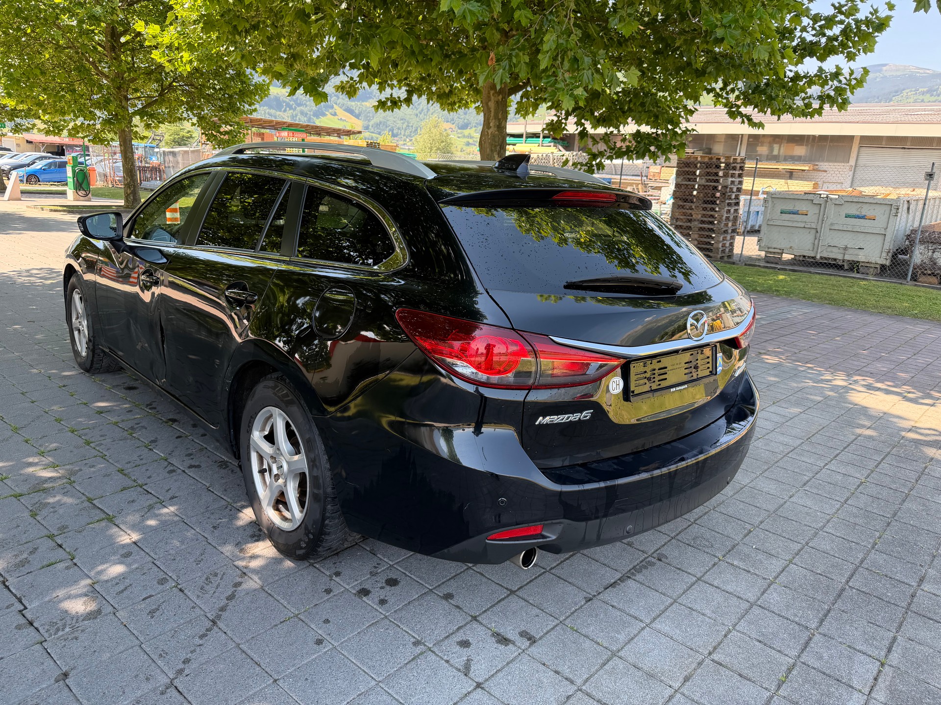 MAZDA 6 Sportwagon 2.2 D 16V HP Revolution-image-3