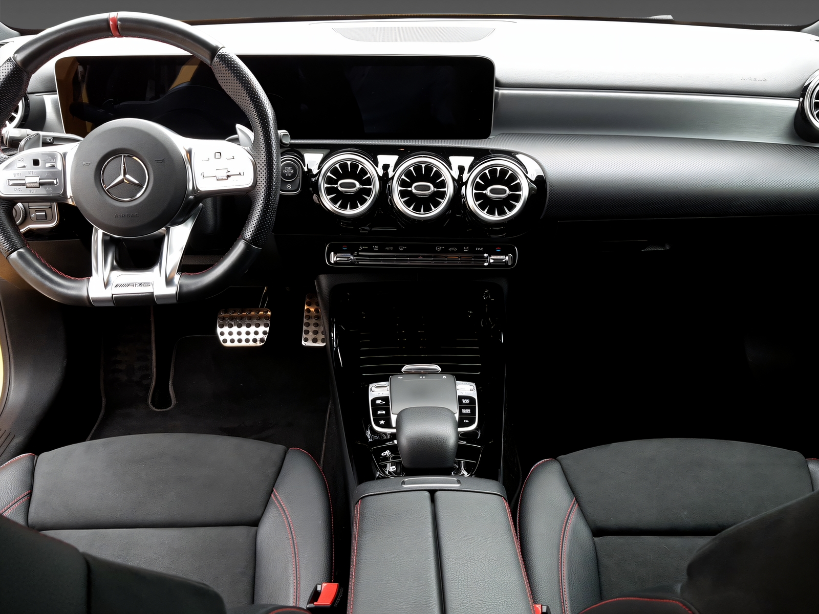 MERCEDES-BENZ A 35 4Matic-image-9
