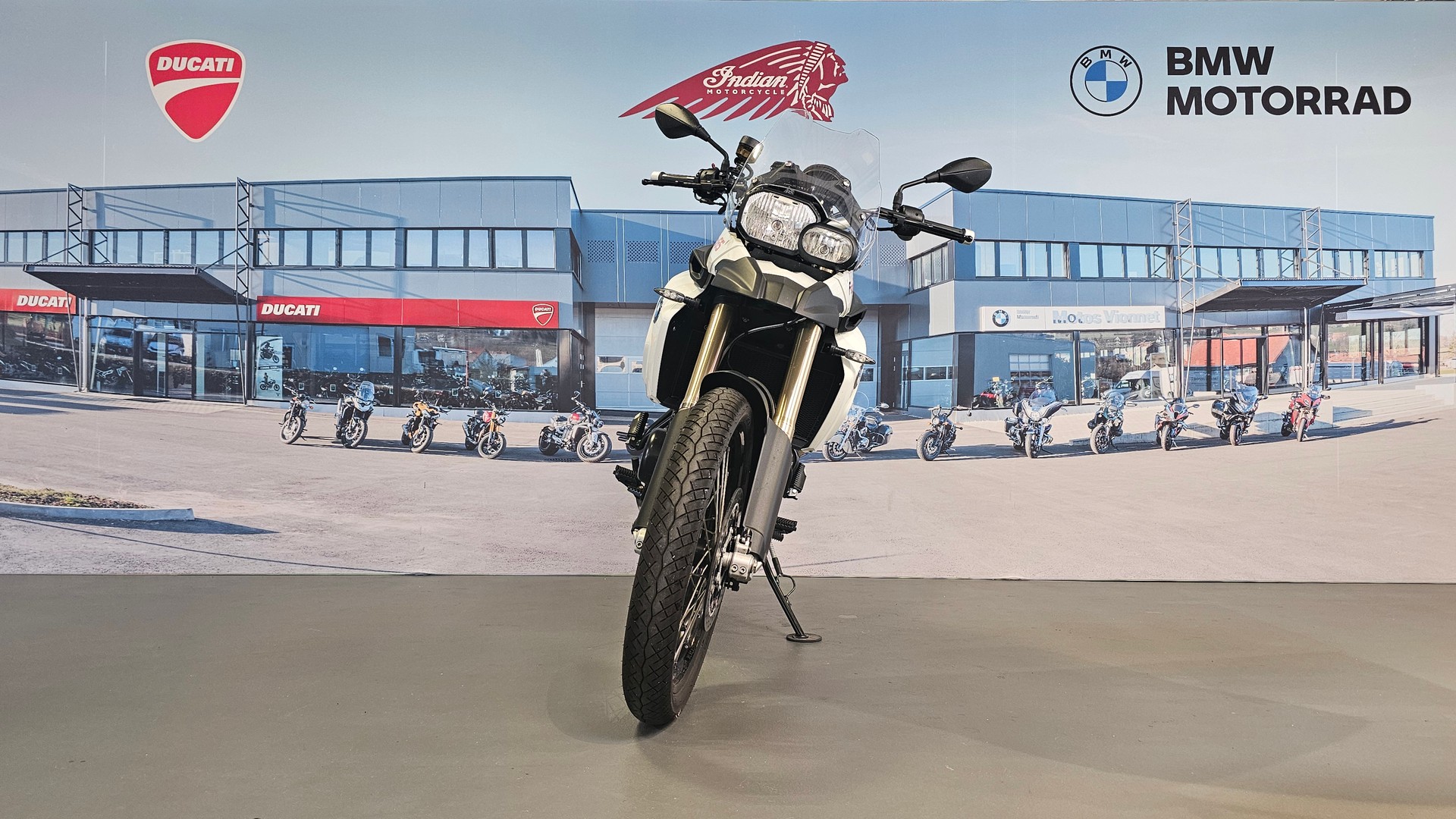 BMW F 800 GS-showroom-element-1