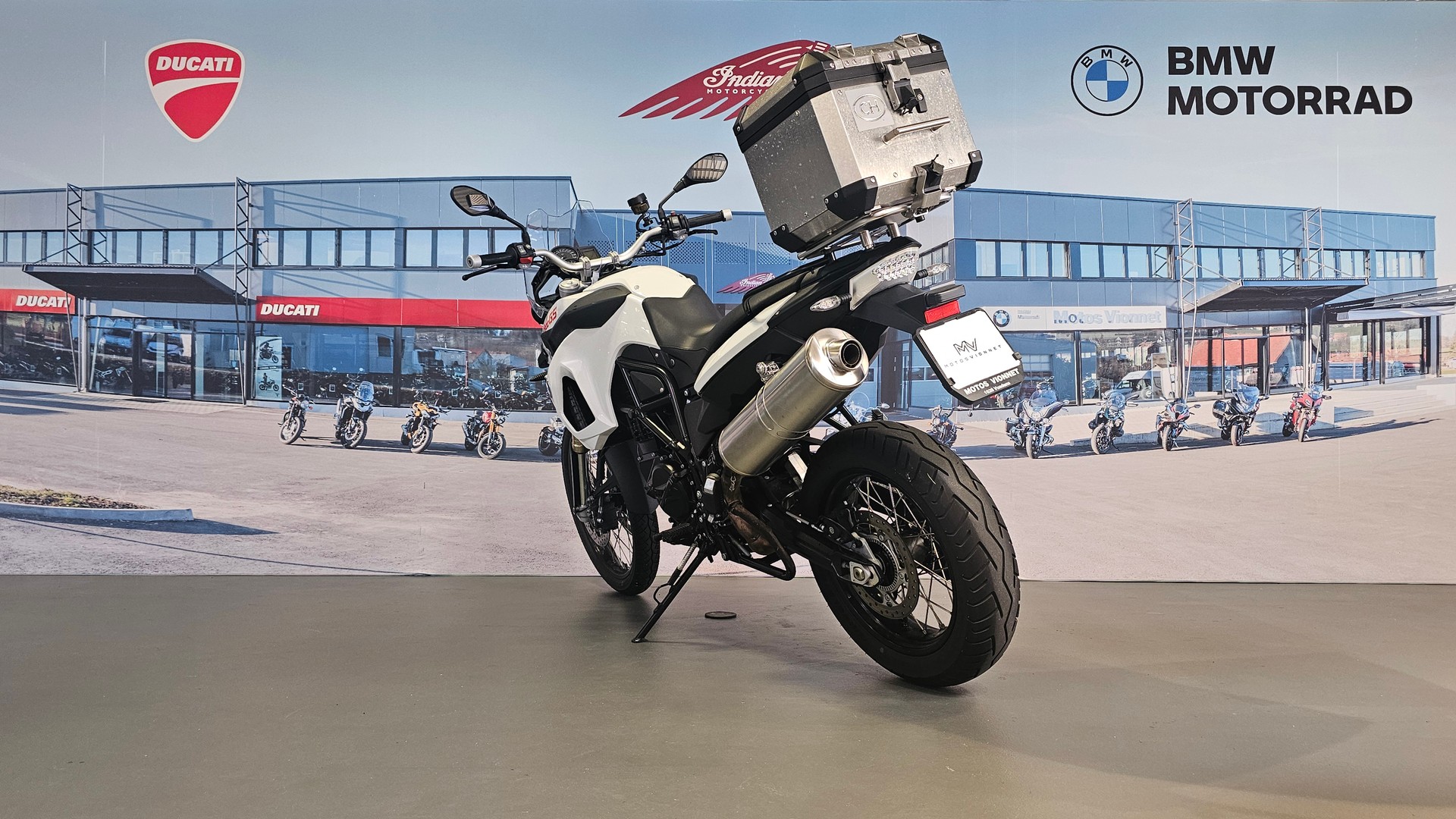 BMW F 800 GS-image-4