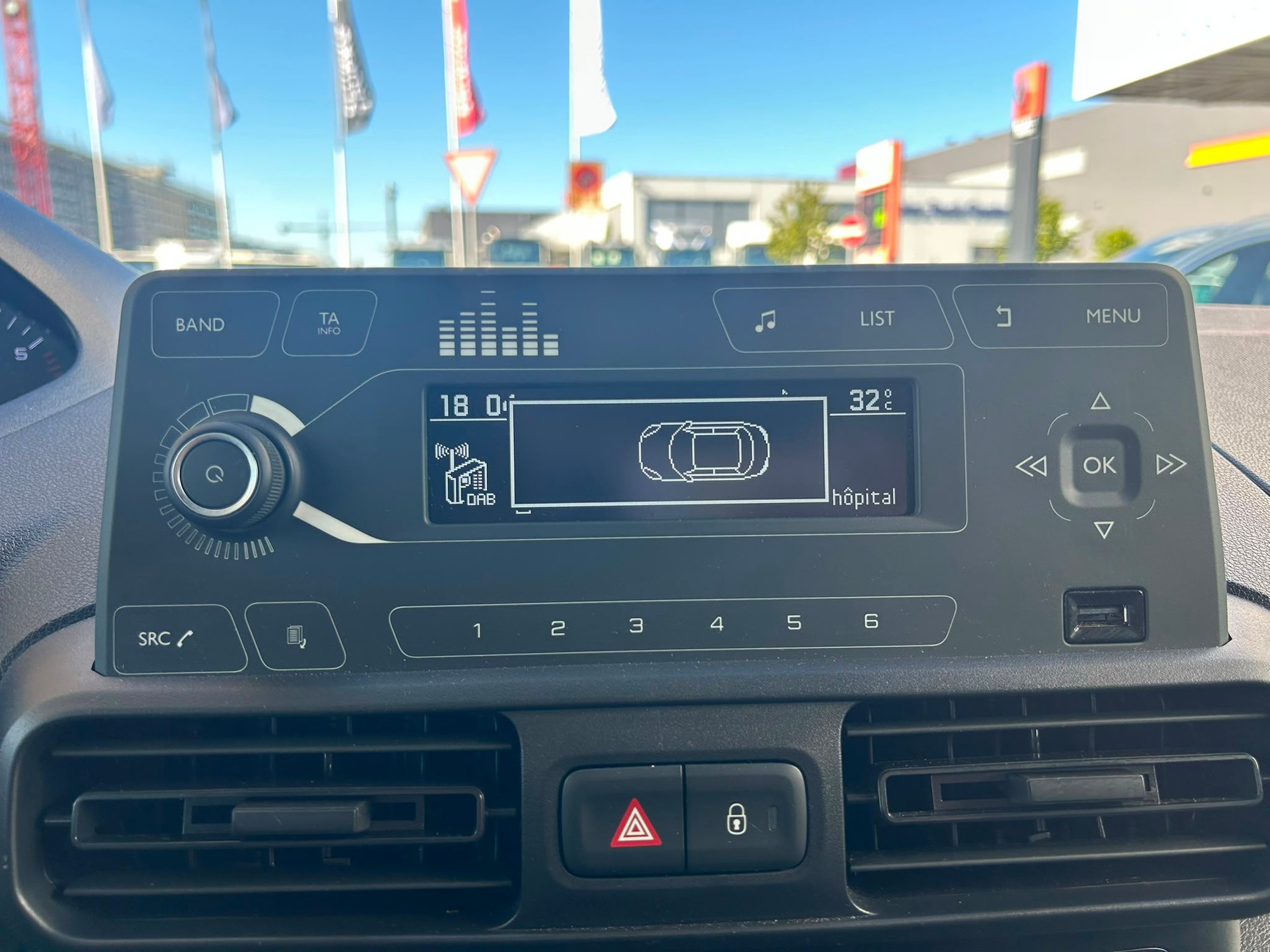 PEUGEOT Partner 1.5 Blue HDi s/s Premium 650kg-image-13