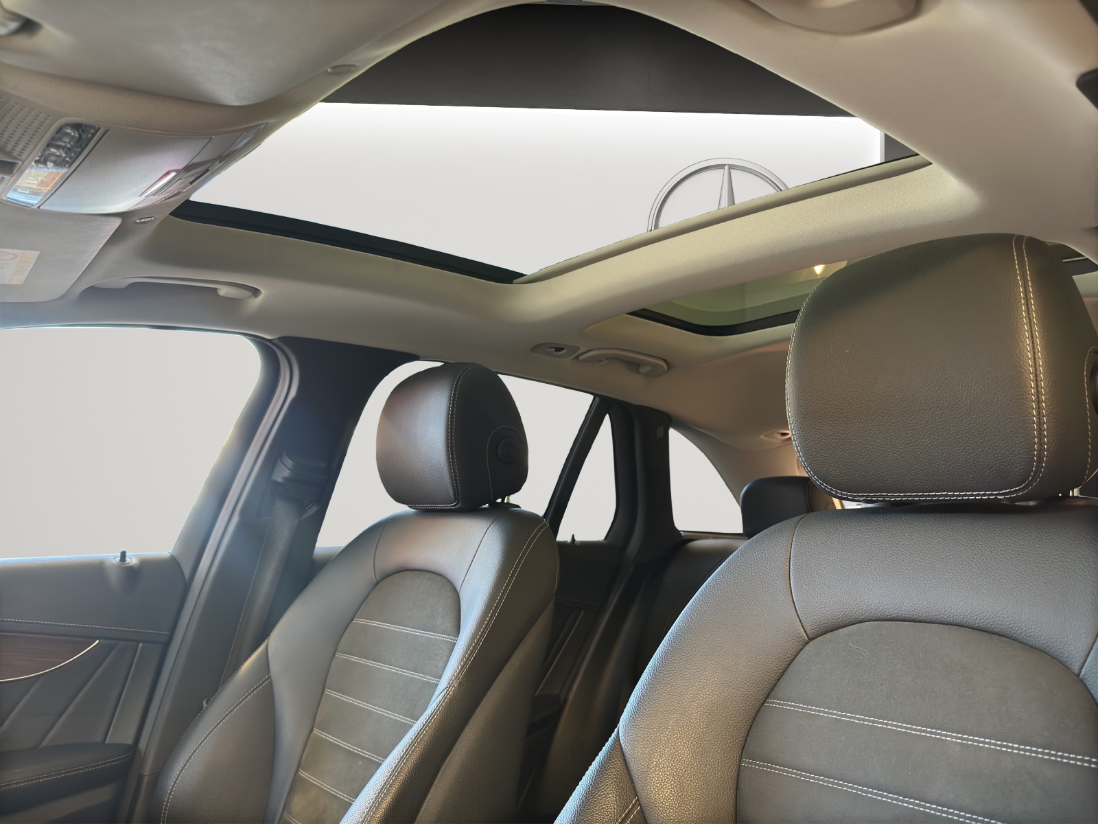MERCEDES-BENZ GLC 220 d AMG Line 4Matic-image-14