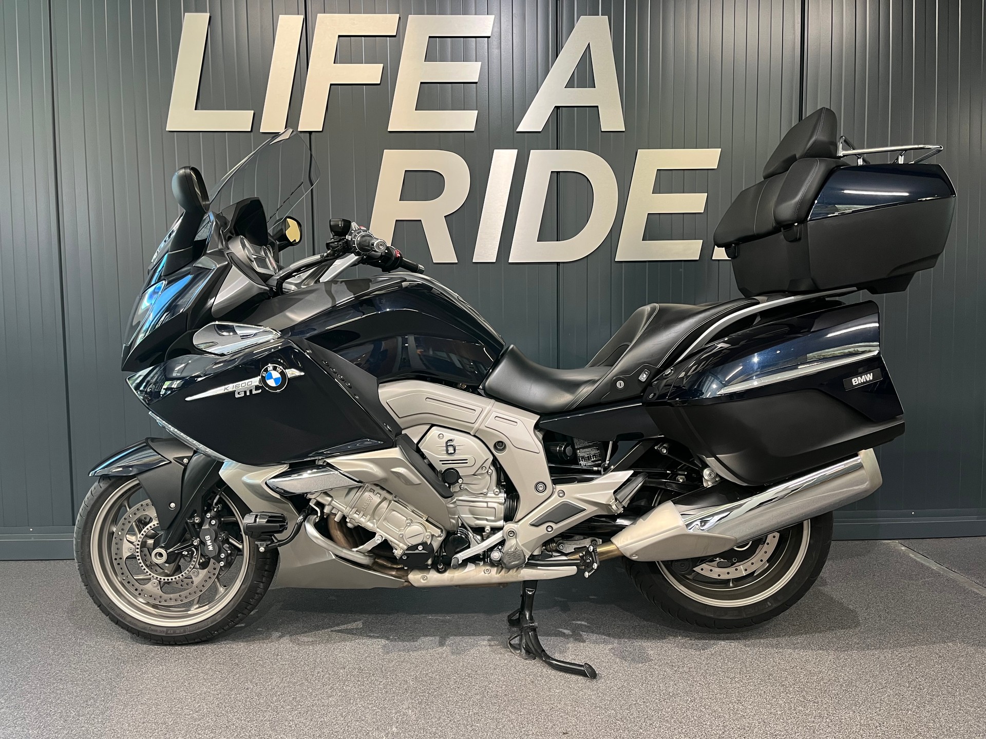 BMW K 1600 GTL-showroom-element-2