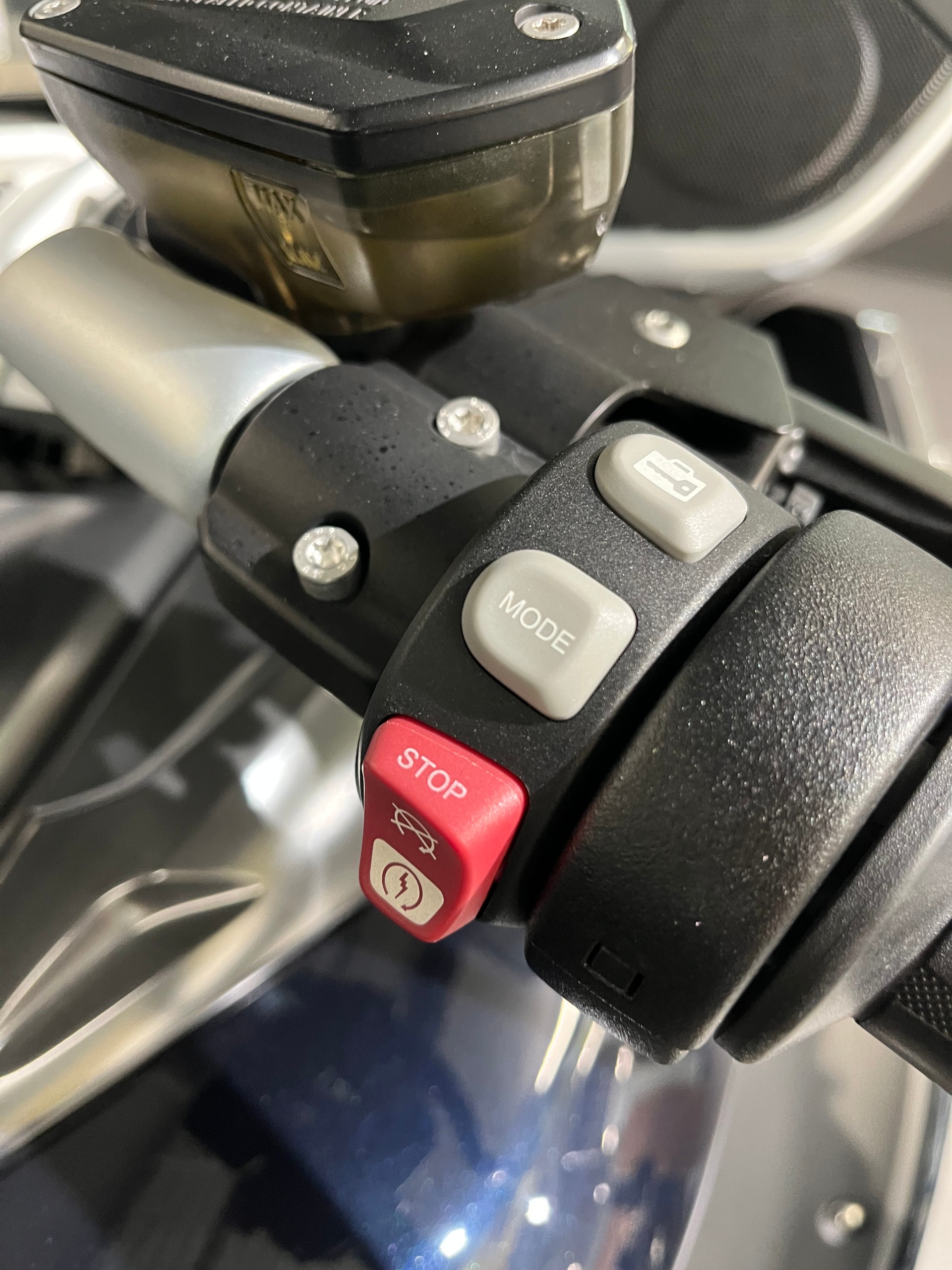 BMW K 1600 GTL-image-4