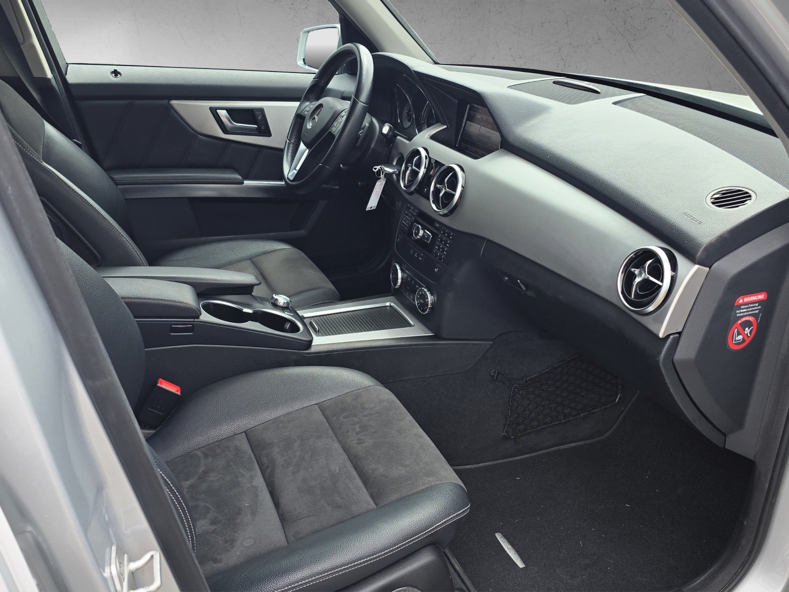 MERCEDES-BENZ GLK 250 4Matic 7G-Tronic AMG Line-showroom-element-1