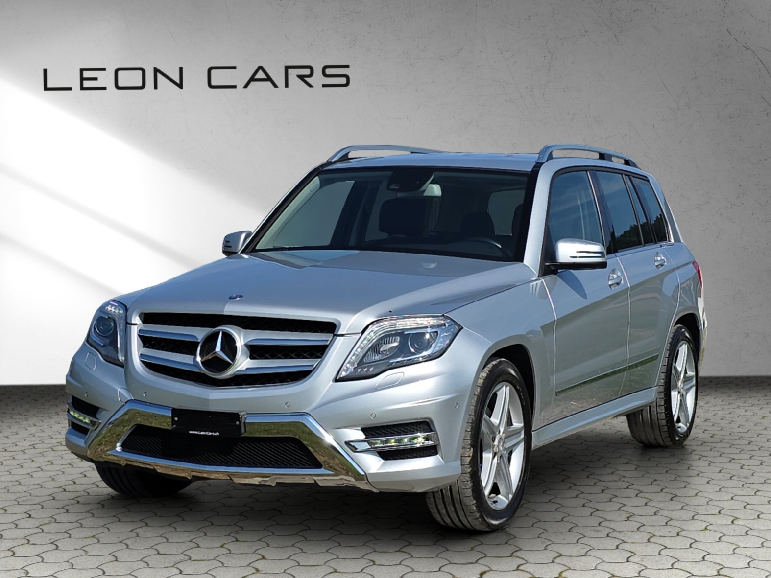 MERCEDES-BENZ GLK 250 4Matic 7G-Tronic AMG Line