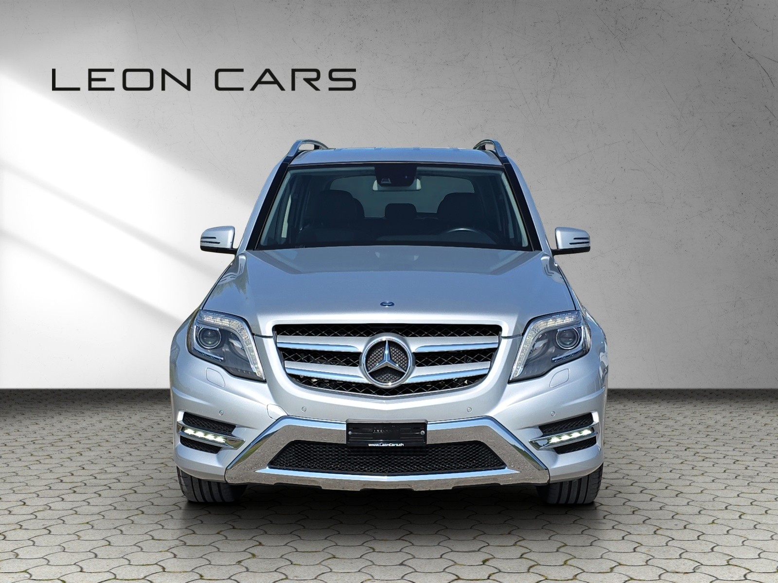 MERCEDES-BENZ GLK 250 4Matic 7G-Tronic AMG Line-showroom-element-1