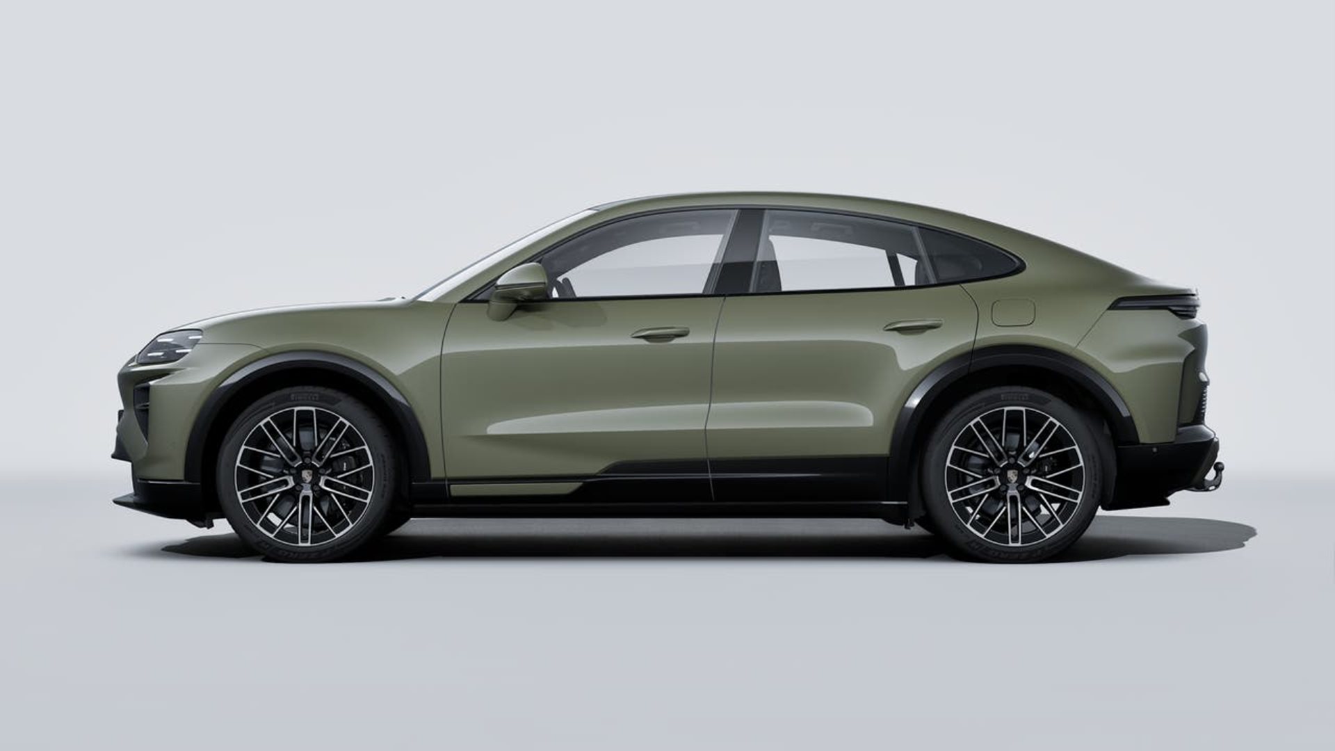 PORSCHE Cayenne Turbo Coupé Electric-image-1