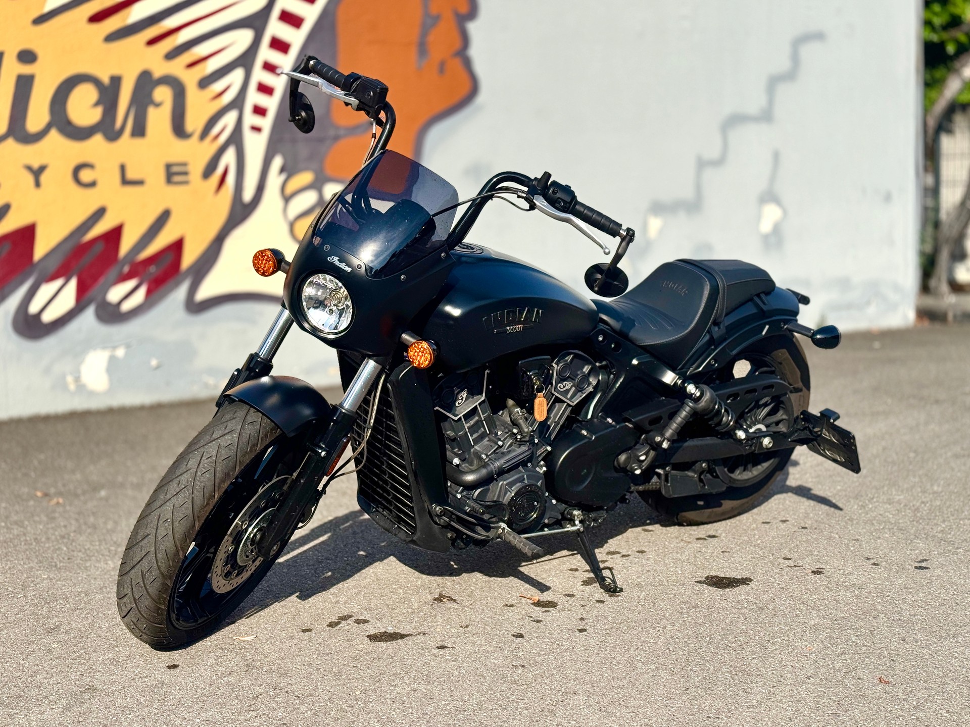 INDIAN Scout 1200 Rogue-showroom-element-3