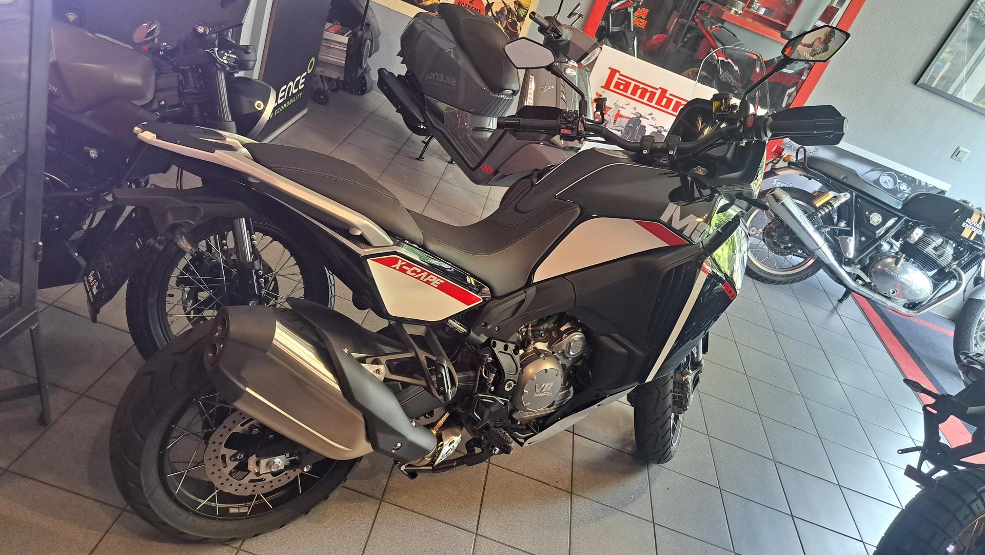 MOTO MORINI X-CAPE 1200-image-2