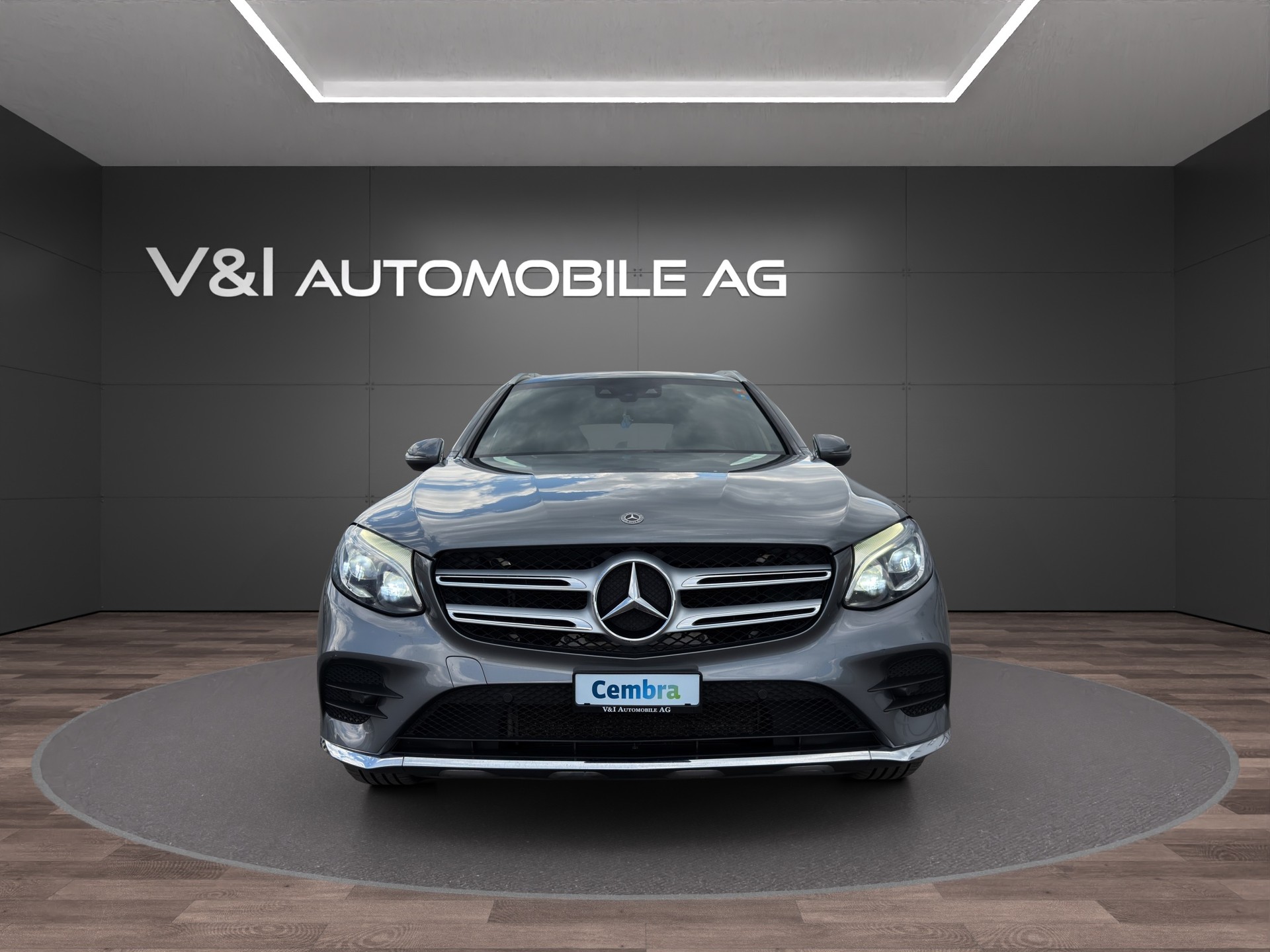 MERCEDES-BENZ GLC 250 d AMG Line 4Matic 9G-Tronic-showroom-element-1