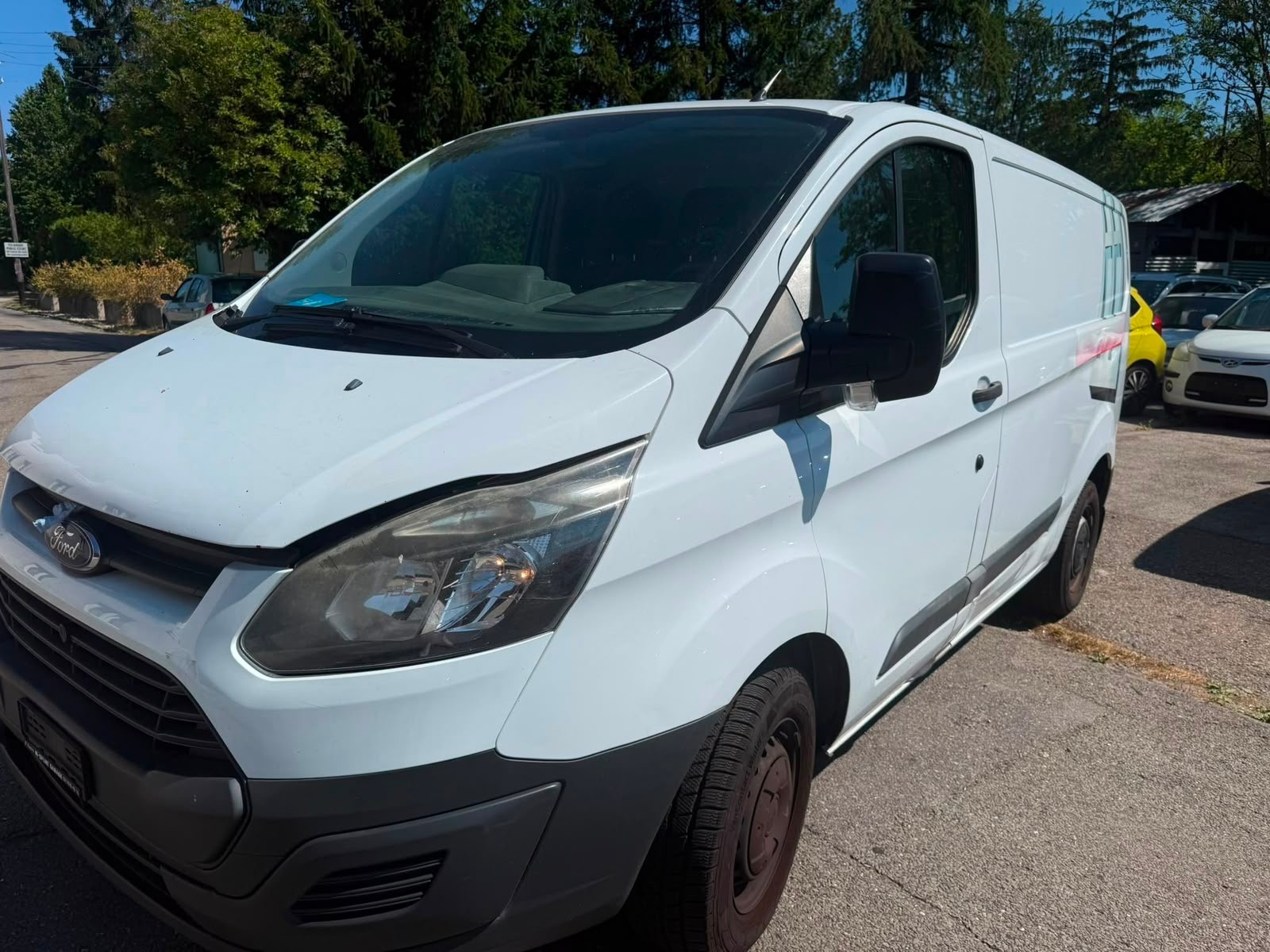 FORD Transit Custom Van 250 L1H1 Level 3-image-1