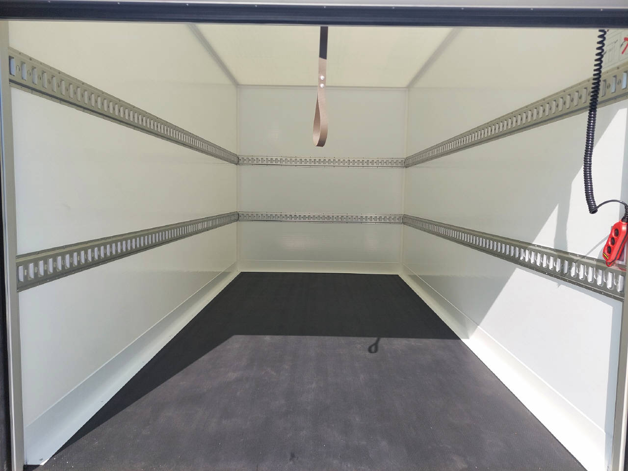RENAULT Master Kab.-Ch. 3.5 t L3H1 2.0 Blue dCi 170 EuroVI Kofferaufbau Typ 7 Fankhauser-image-6
