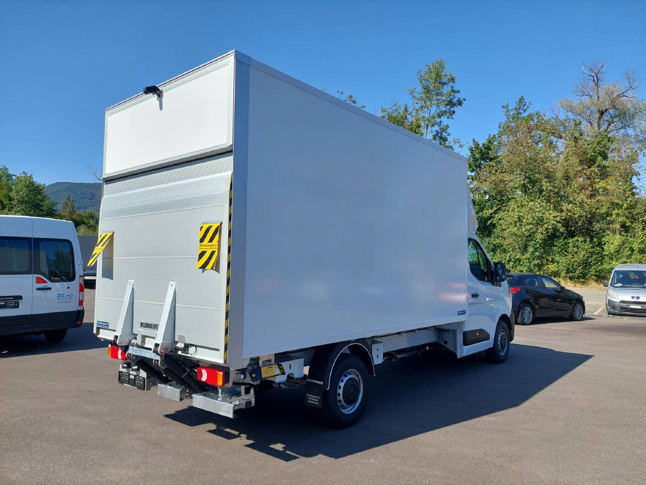 RENAULT Master Kab.-Ch. 3.5 t L3H1 2.0 Blue dCi 170 EuroVI Kofferaufbau Typ 7 Fankhauser-image-2
