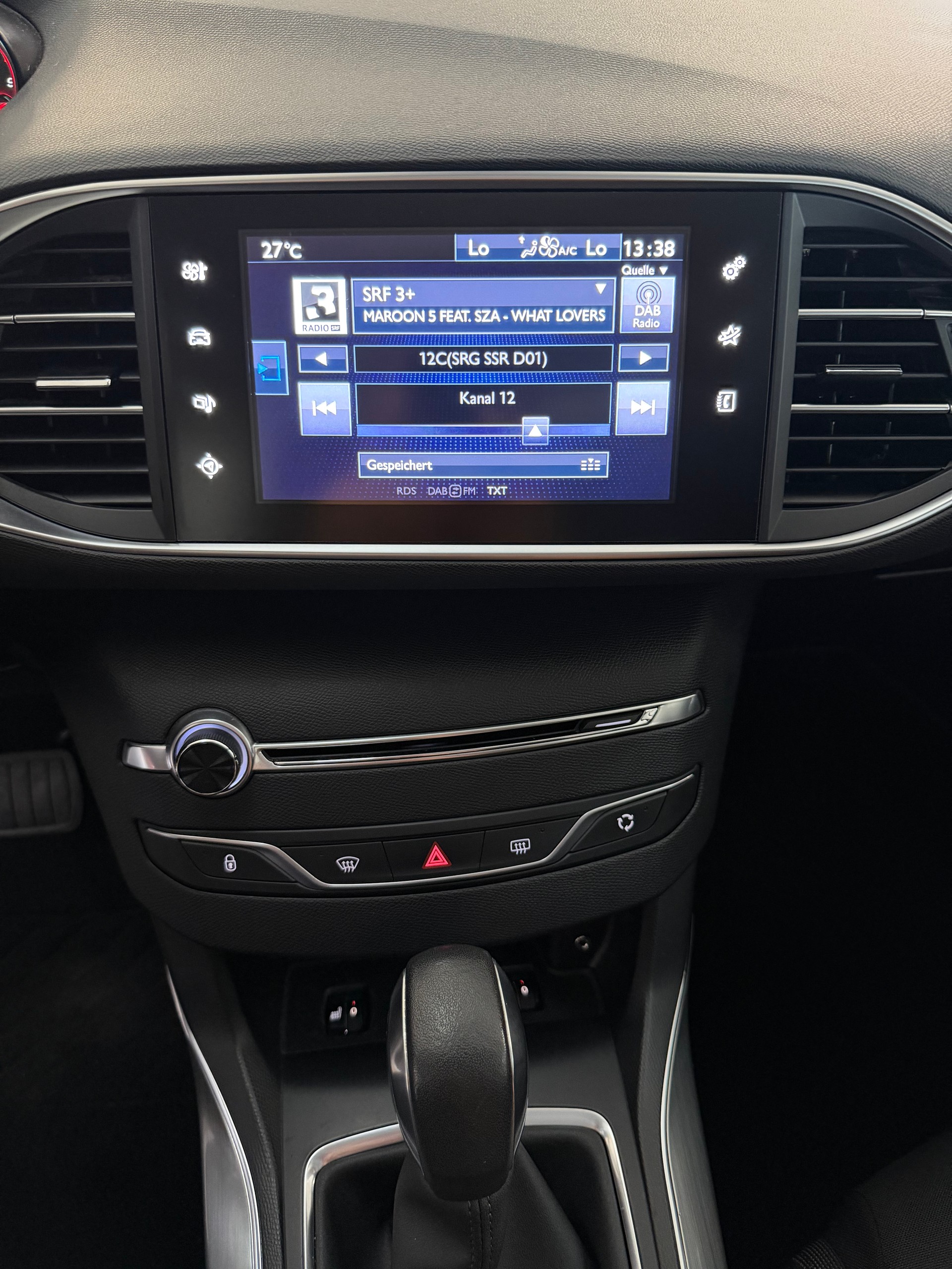 PEUGEOT 308 SW 1.2 THP Allure Automatic-image-12