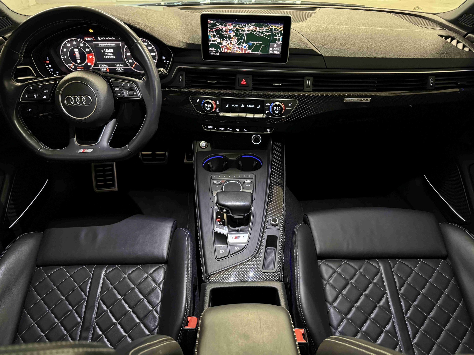AUDI S4 Avant 3.0 TFSI quattro tiptronic-image-9