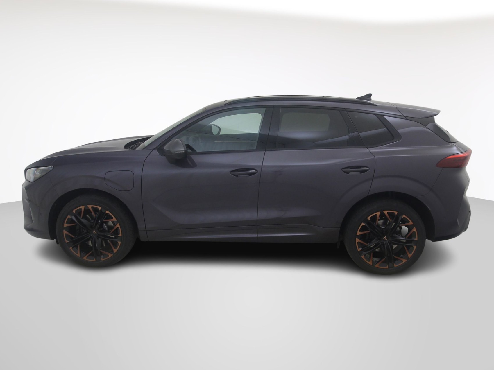 CUPRA Terramar 1.5 e-Plug-in-HYBRID VZ DSG-image-1