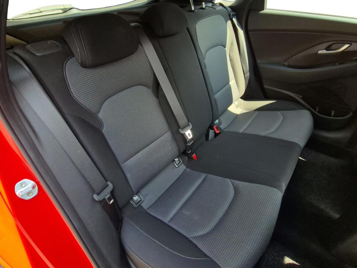 HYUNDAI i30 1.4 Pica-image-14