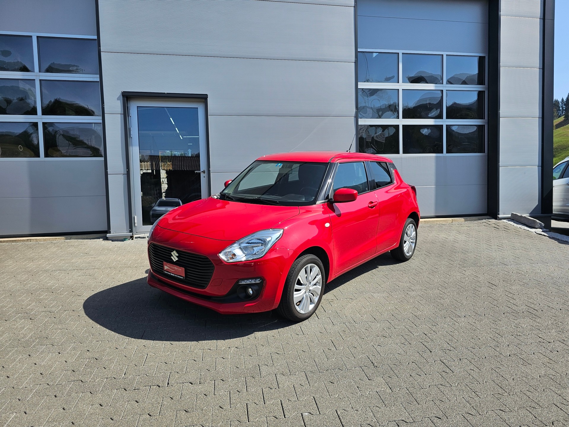 SUZUKI Swift 1.2i 16V SHVS Compact Top Hybrid Allgrip 4x4-image-0