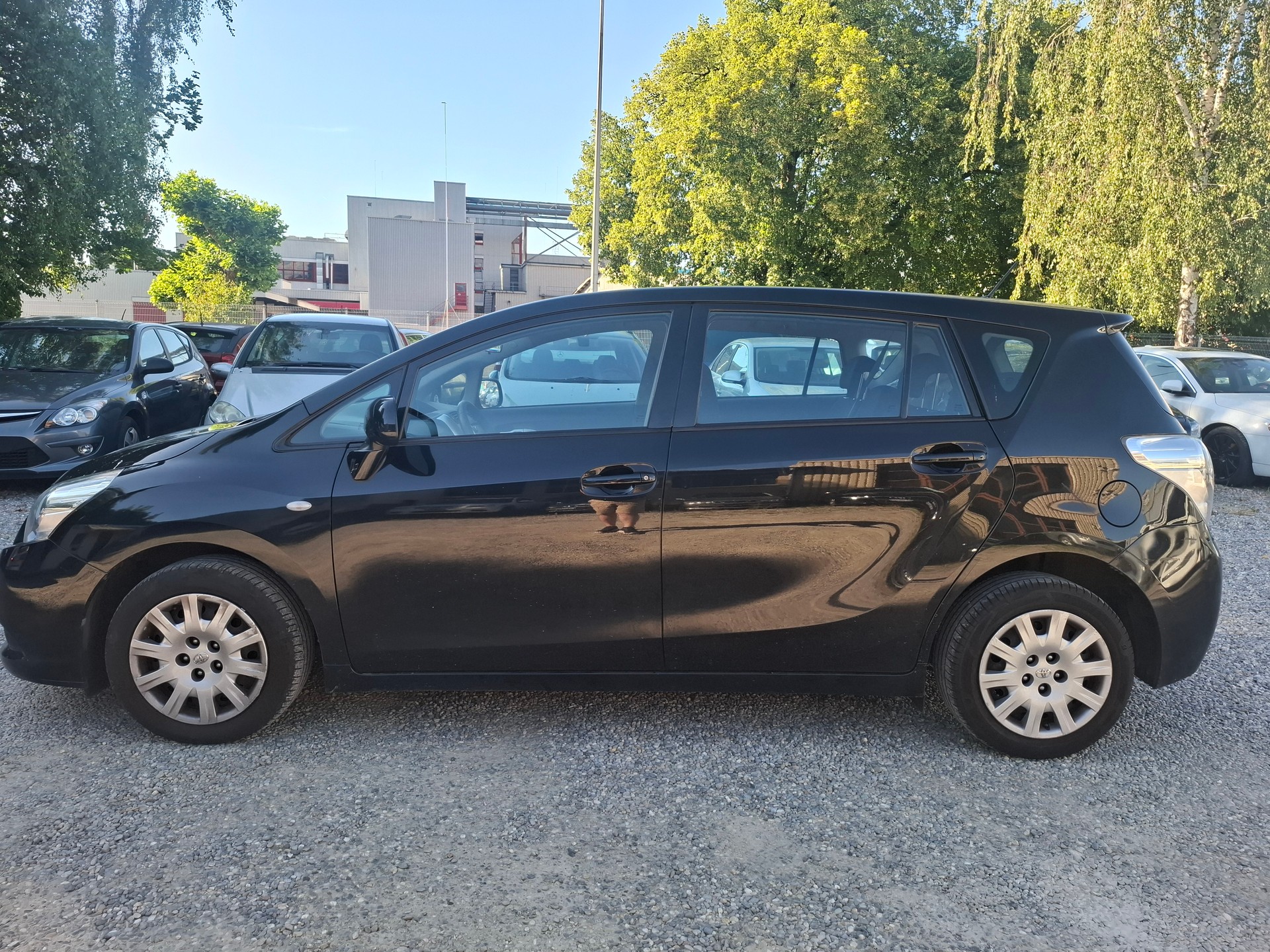 TOYOTA Verso 1.8 Linea Terra-image-3