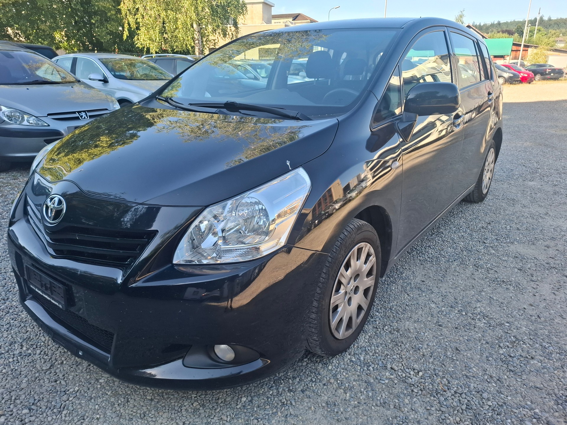 TOYOTA Verso 1.8 Linea Terra-image-0