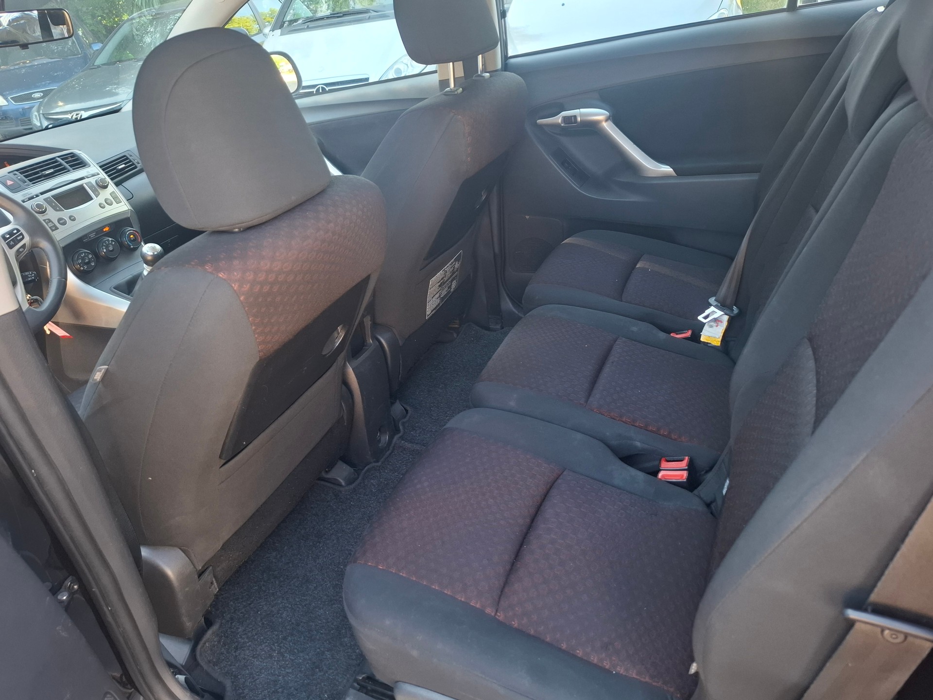 TOYOTA Verso 1.8 Linea Terra-image-10