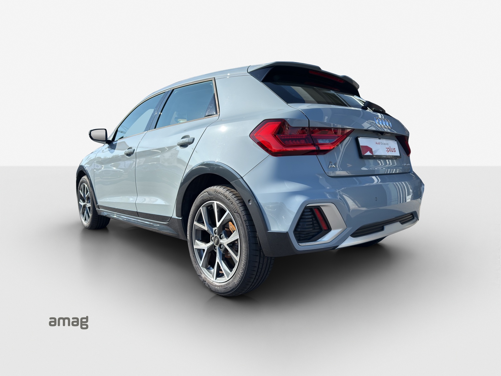 AUDI A1 allstreet 30 TFSI Attraction S-tronic-image-2