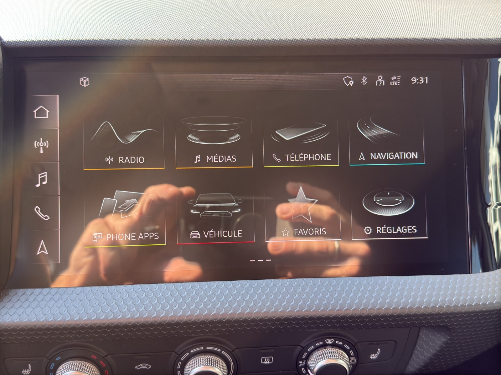 AUDI A1 allstreet 30 TFSI Attraction S-tronic-image-15