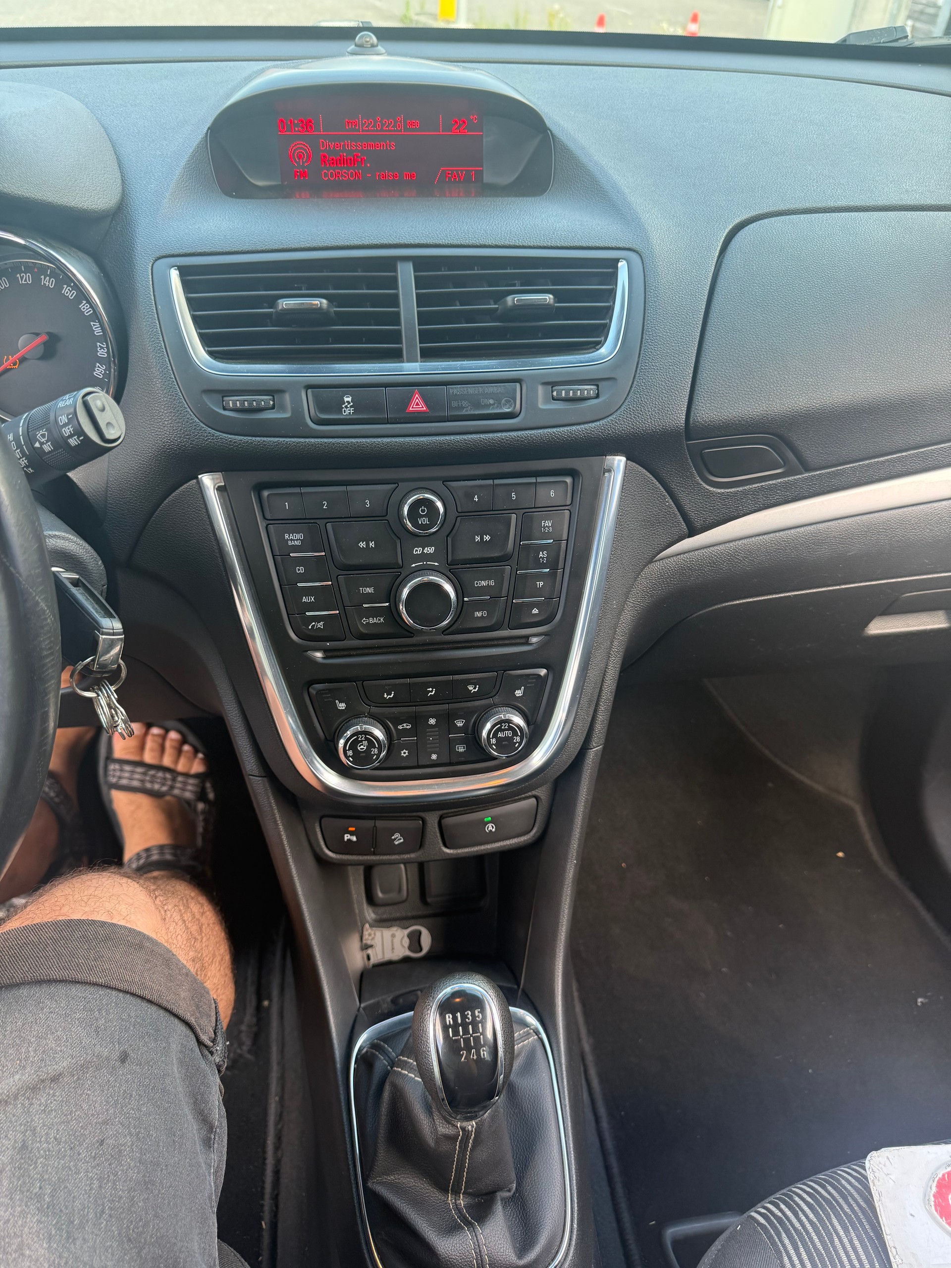 OPEL Mokka 1.4i 16V Turbo Cosmo 4WD-image-10