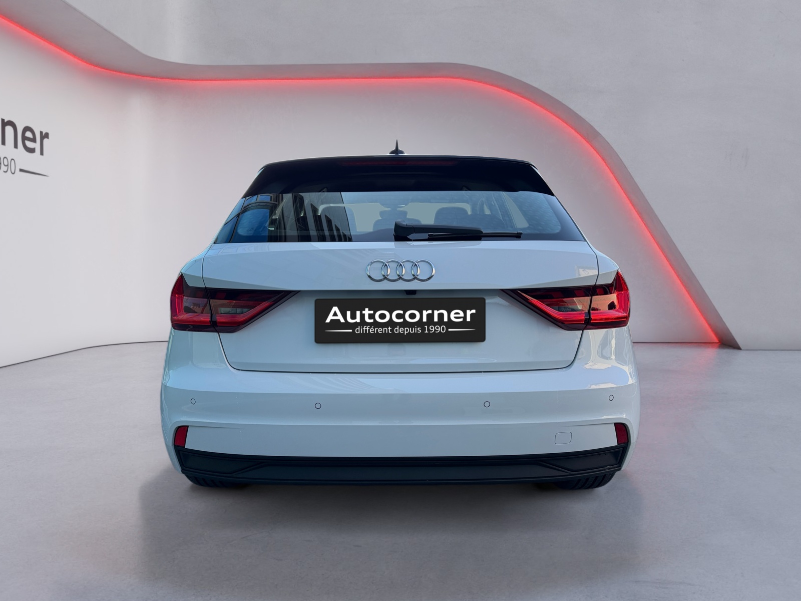 AUDI A1 Sportback 30 TFSI Attraction S-tronic-image-3