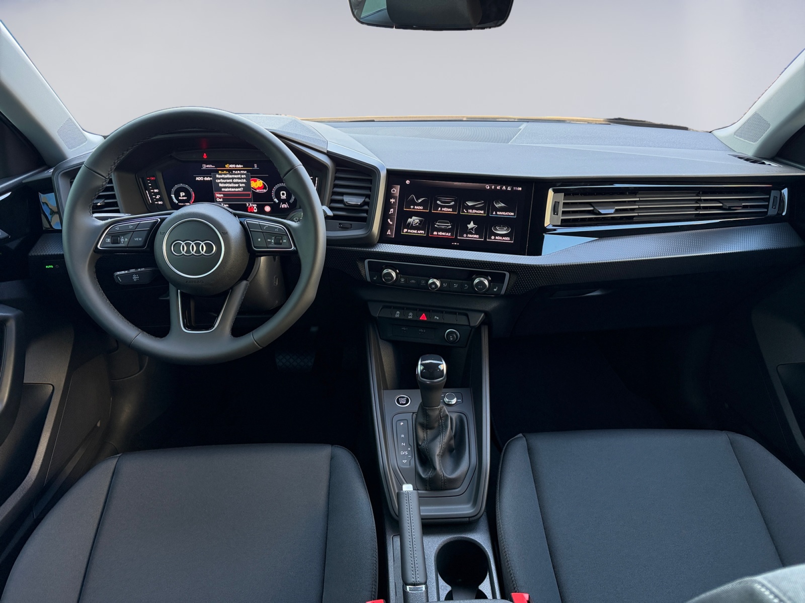 AUDI A1 Sportback 30 TFSI Attraction S-tronic-image-8