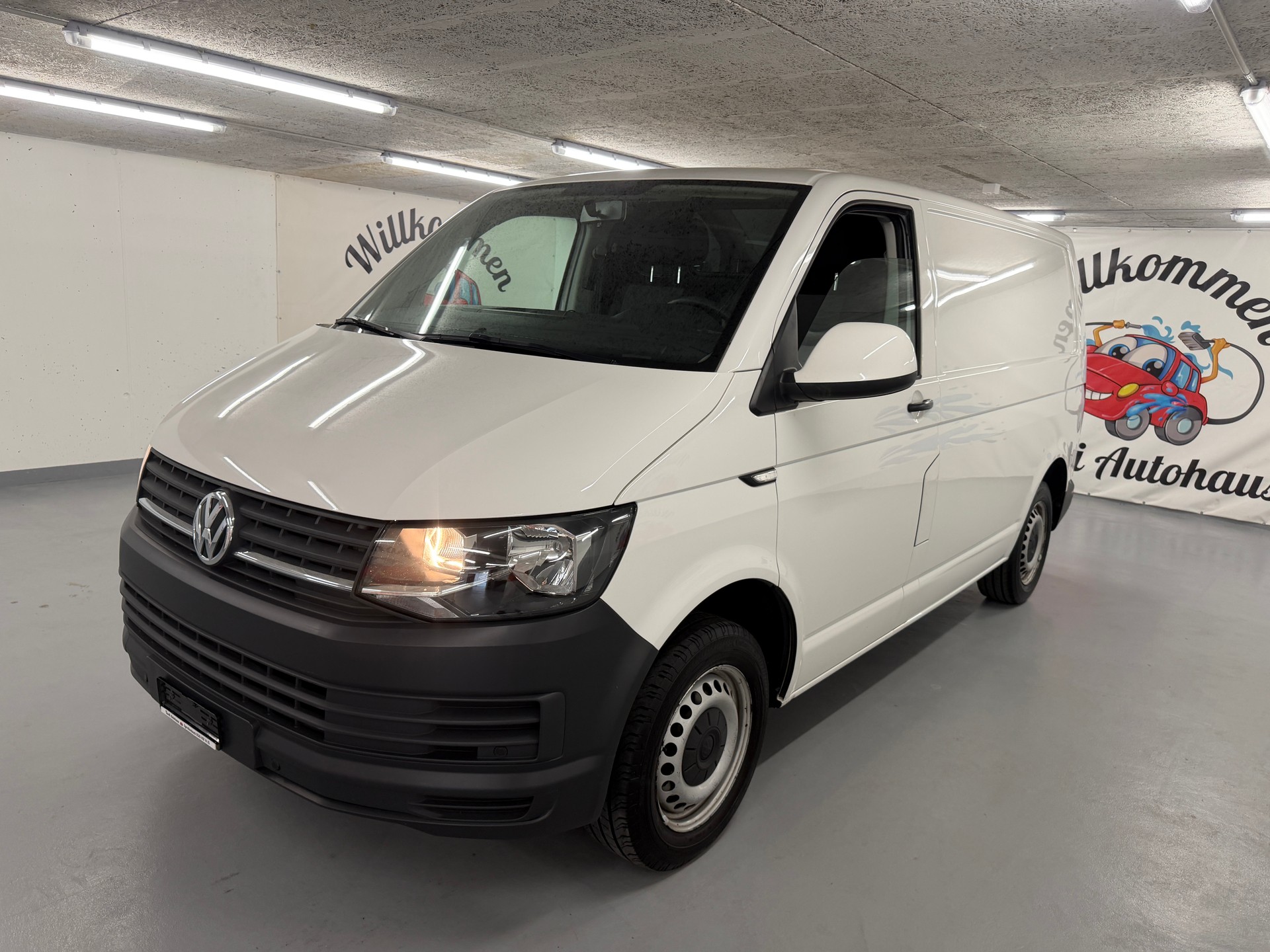 VW T6 2.0 TDI-image-0