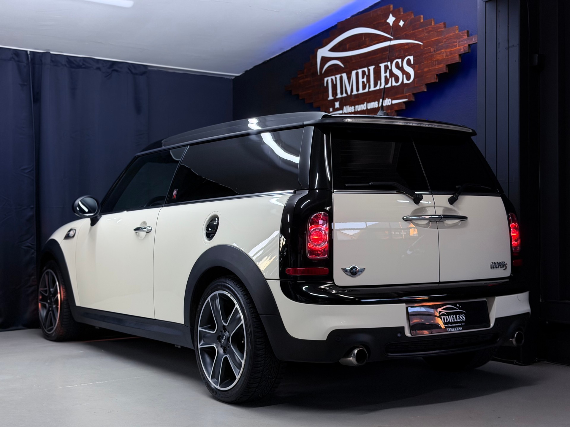 MINI Clubman Cooper S Steptronic-image-8