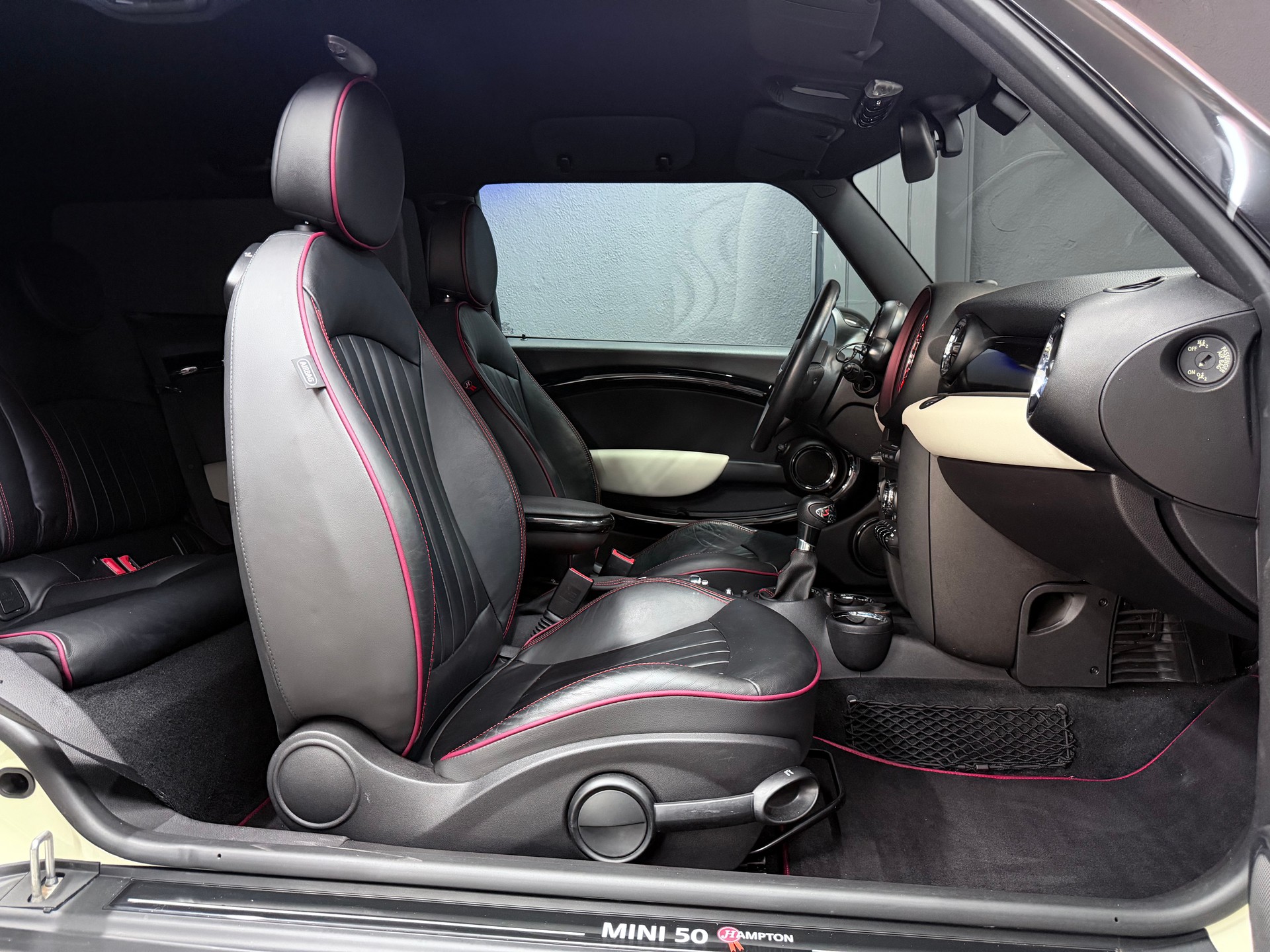 MINI Clubman Cooper S Steptronic-image-6