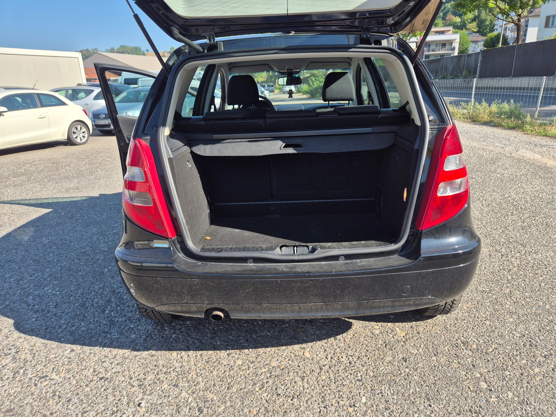 MERCEDES-BENZ A 150 Elégance Edition A-image-10
