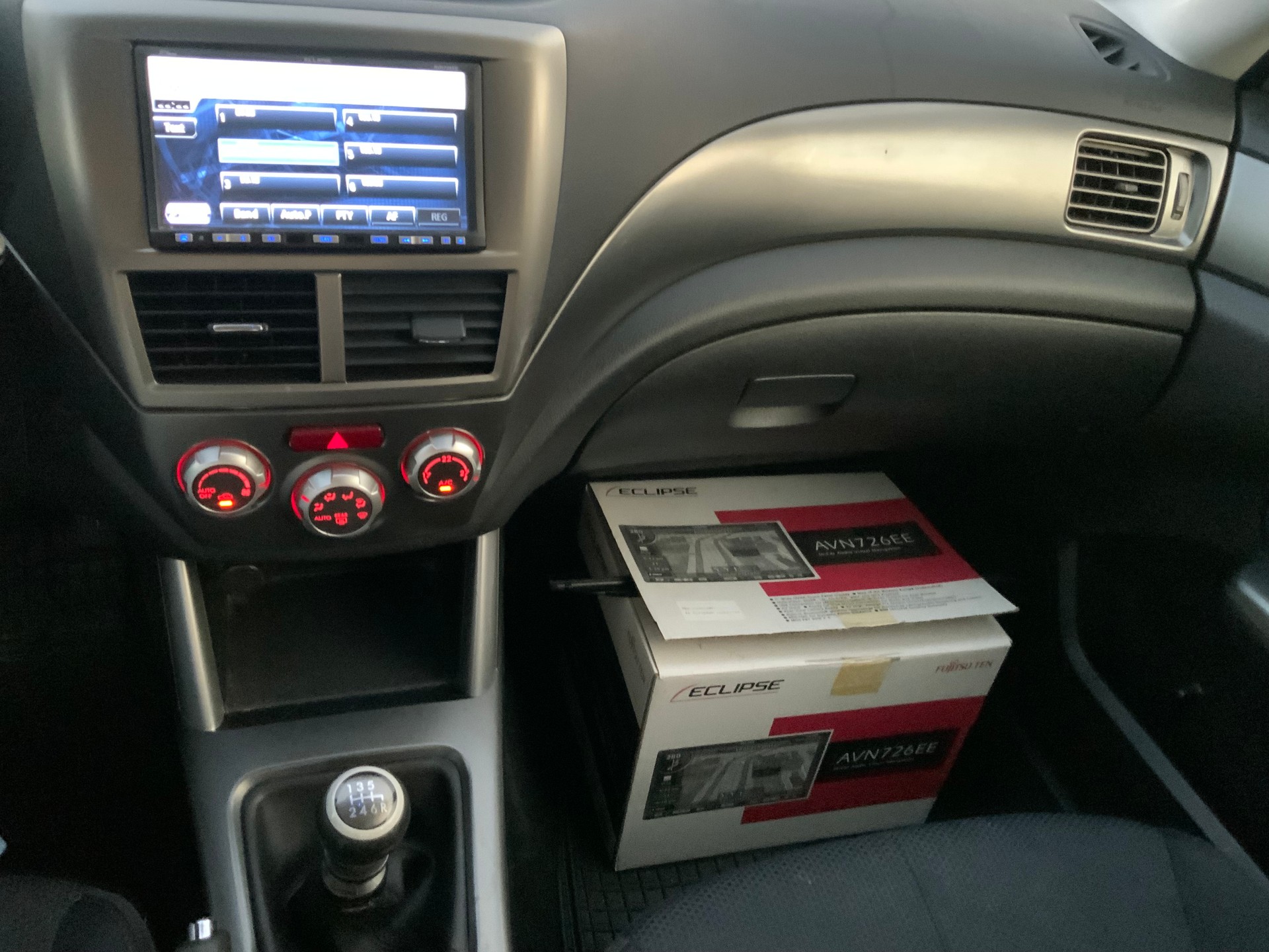 SUBARU Forester 2.0D XS Comfort-image-9