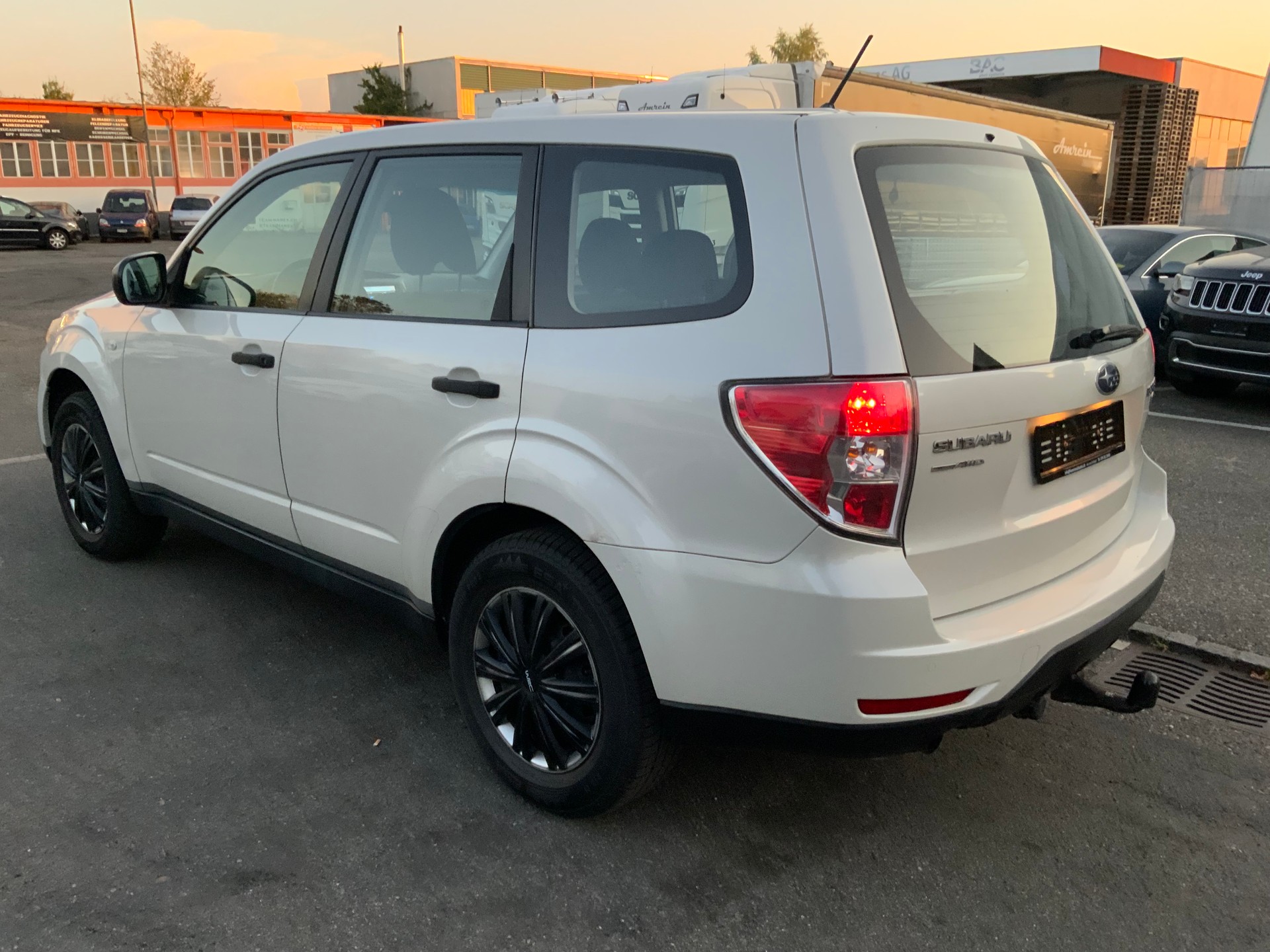 SUBARU Forester 2.0D XS Comfort-image-4
