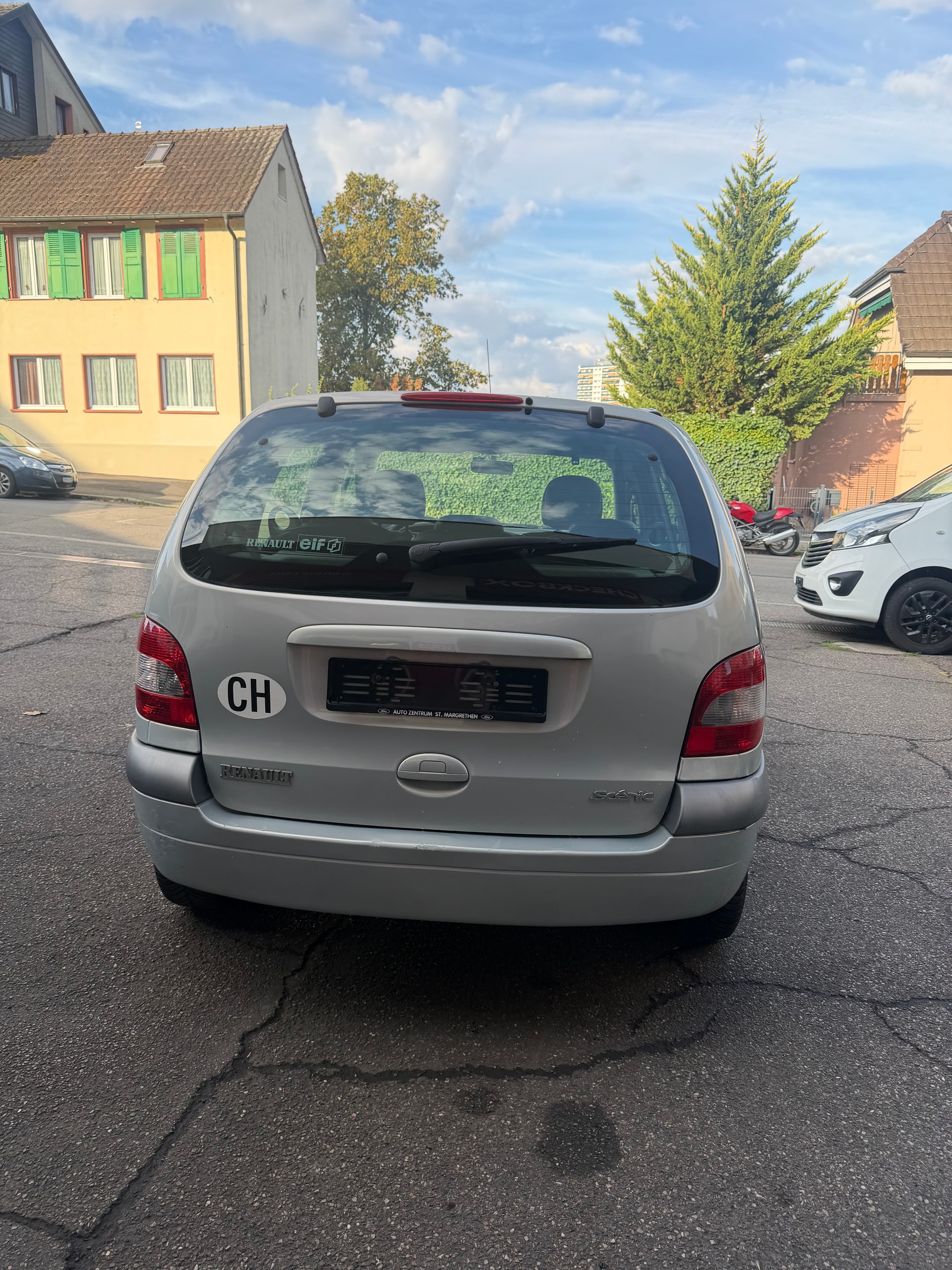 RENAULT Scénic 2.0 16V Fairway-image-5