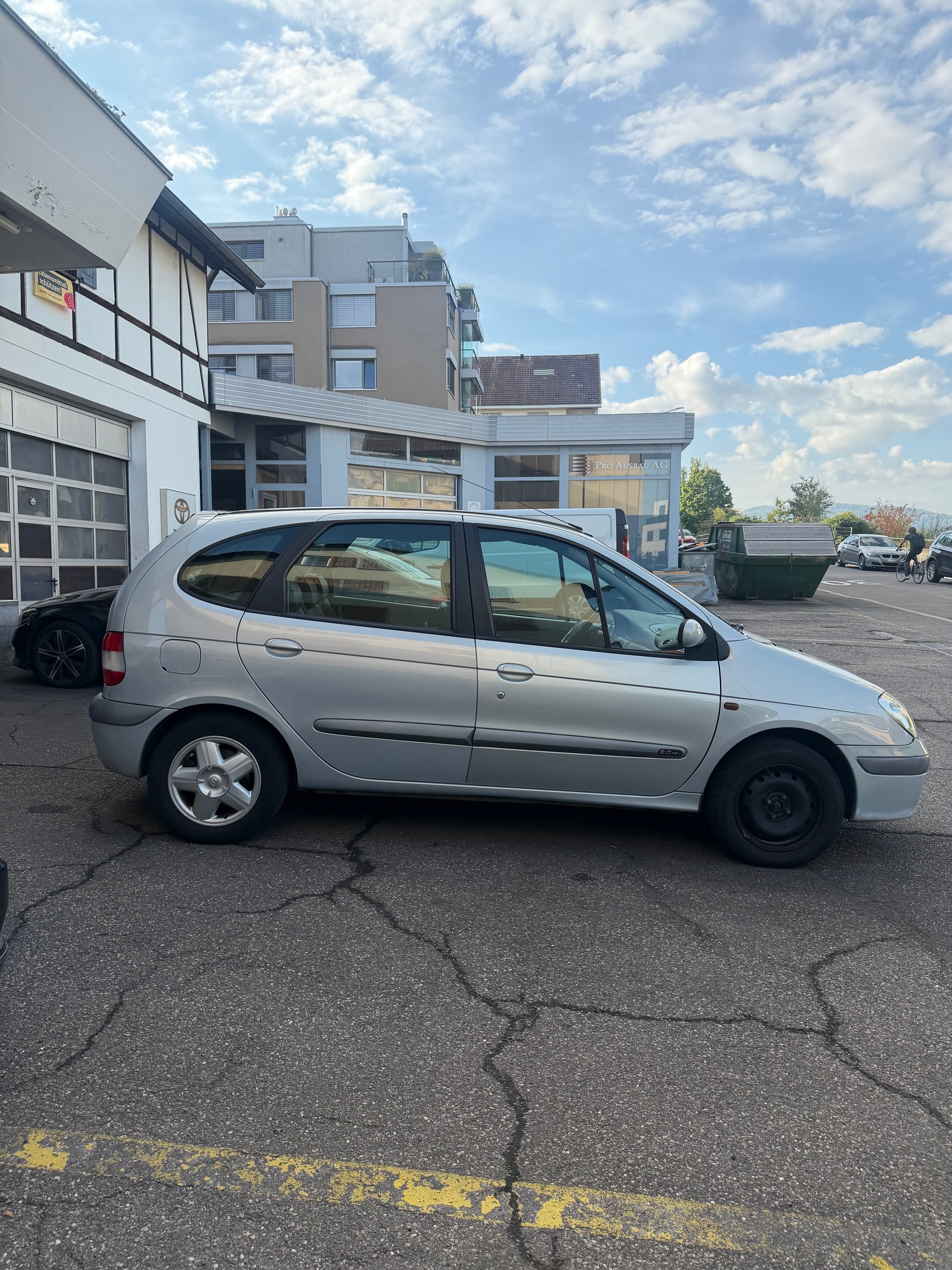 RENAULT Scénic 2.0 16V Fairway-image-3