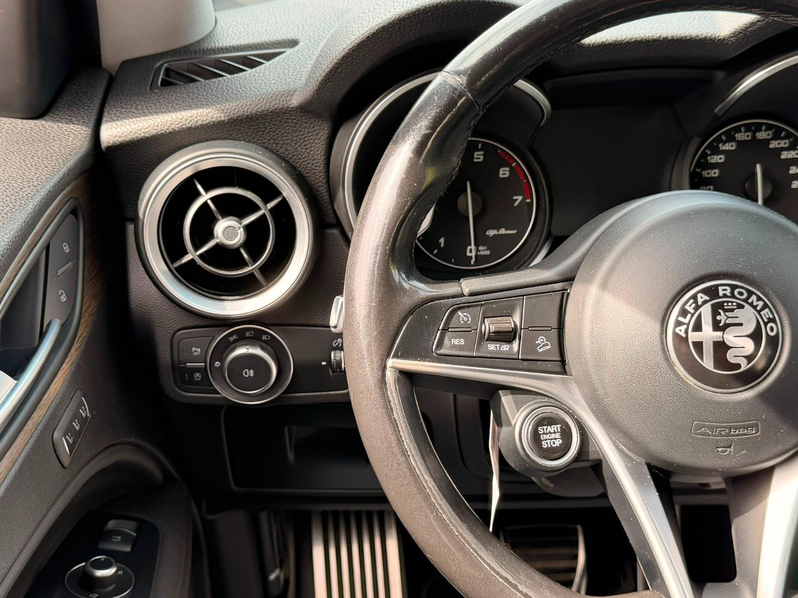 ALFA ROMEO Stelvio 2.0 Super Q4 Automatic-image-12