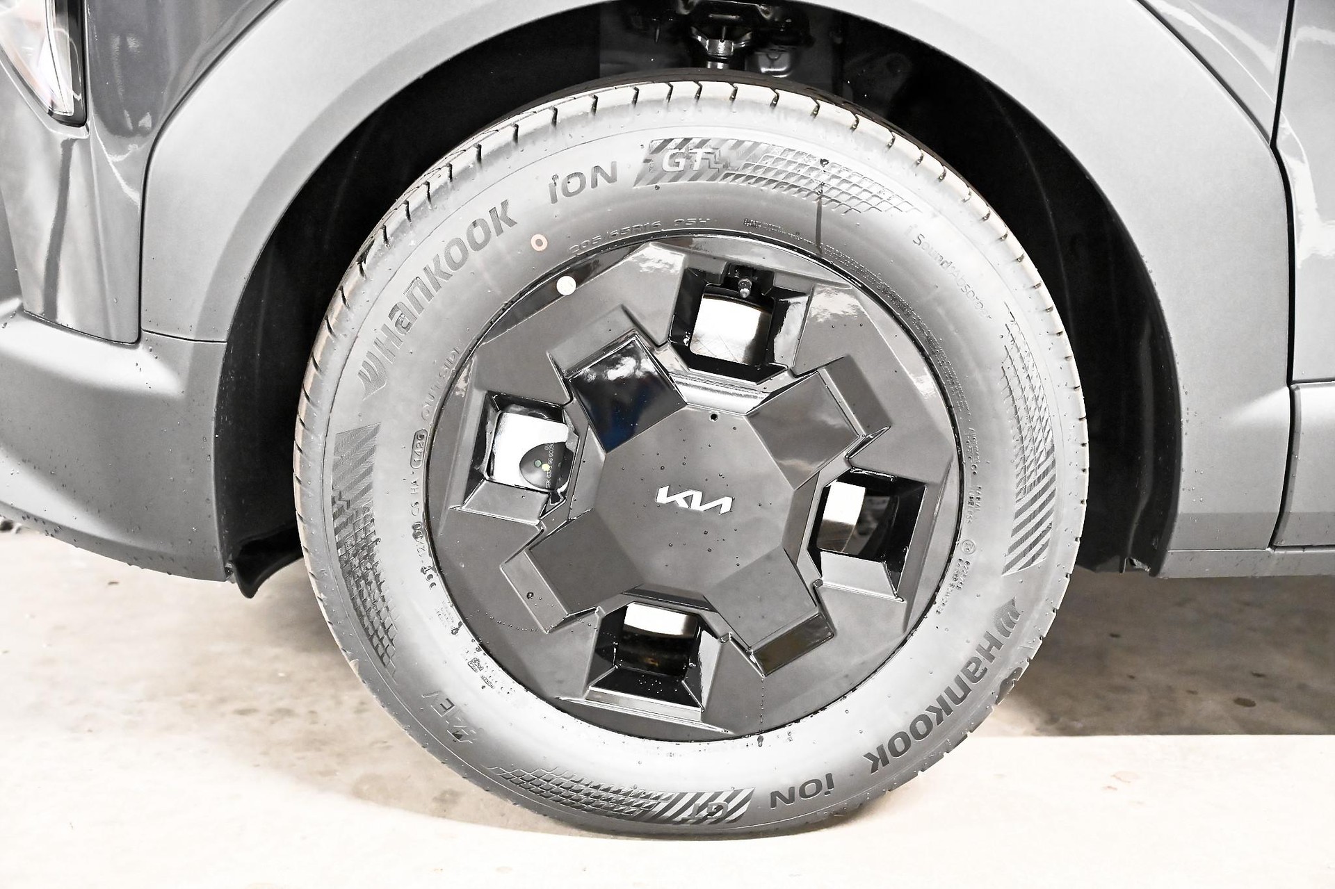 KIA EV2 61 kWh Air-image-12
