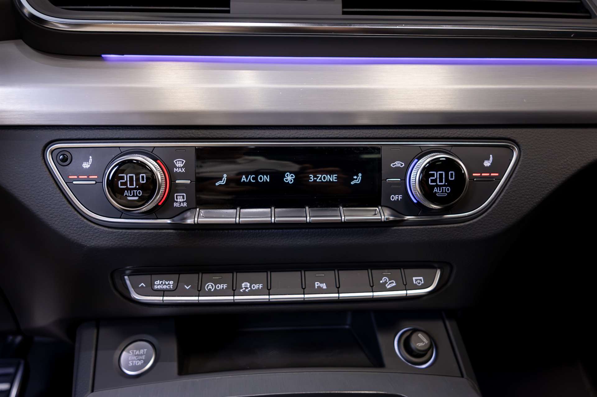 AUDI Q5 2.0 TFSI S-Line sport quattro S-tronic-image-22