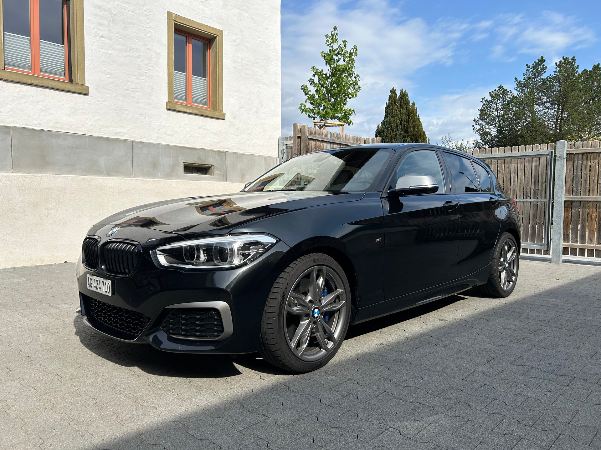 BMW M135i xDrive-image-0