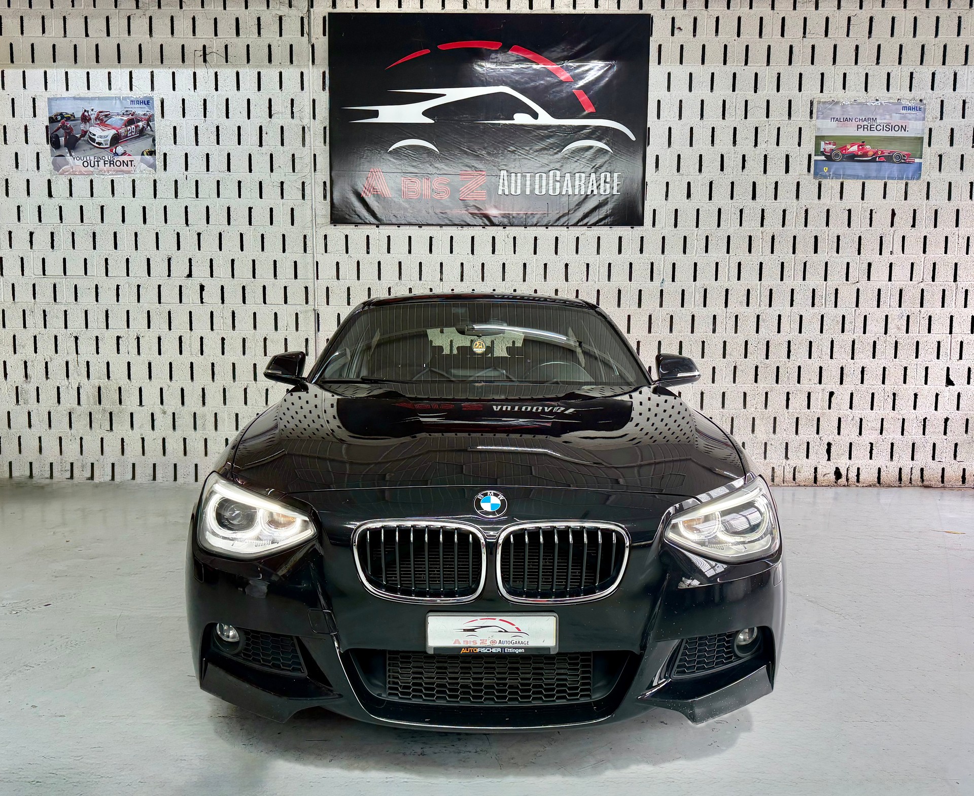 BMW 118i Sport Line Steptronic-image-1